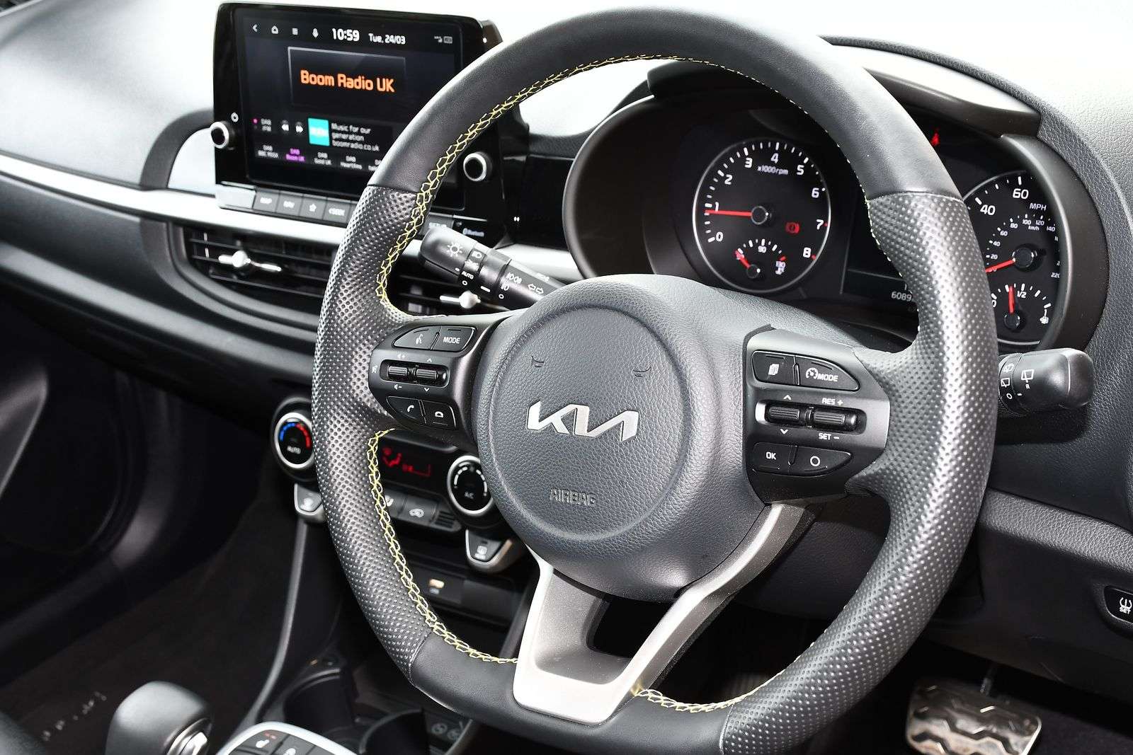 2023 KIA PICANTO 2023 KIA PICANTO