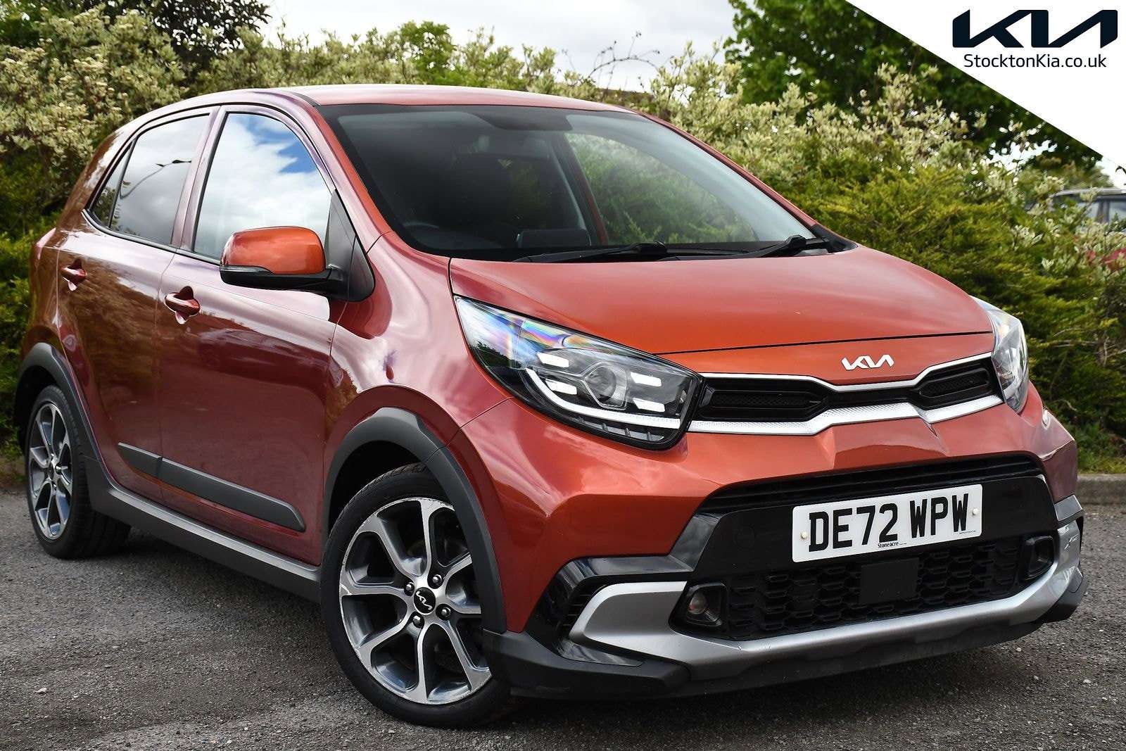 A 2022 KIA PICANTO 1.0 DPi X-Line Hatchback 5dr Petrol AMT Euro 6 (s/s) (66 bhp) A 2022 KIA PICANTO 1.0 DPi X-Line Hatchback 5dr Petrol AMT Euro 6 (s/s) (66 bhp)