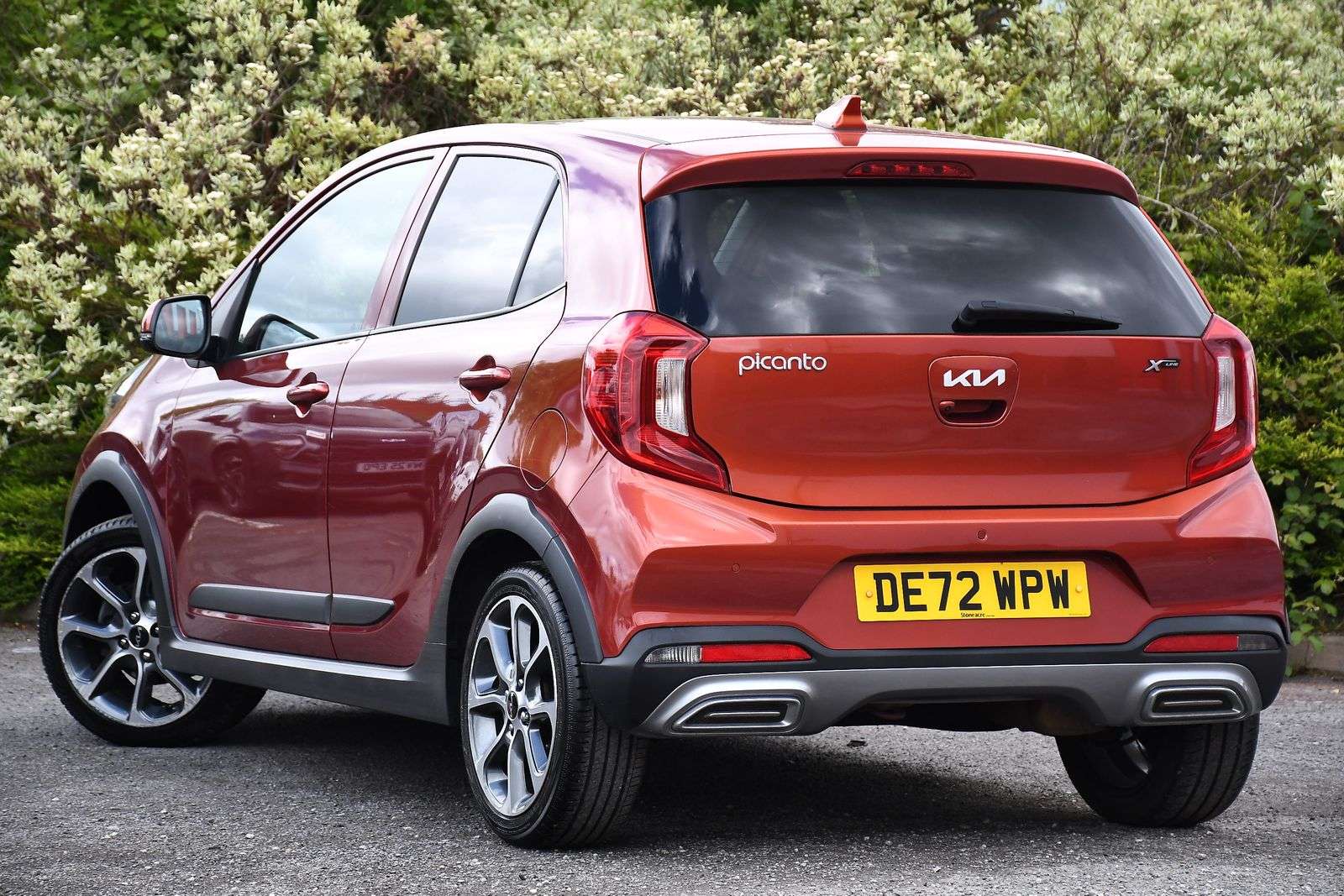 A 2022 KIA PICANTO 1.0 DPi X-Line Hatchback 5dr Petrol AMT Euro 6 (s/s) (66 bhp) A 2022 KIA PICANTO 1.0 DPi X-Line Hatchback 5dr Petrol AMT Euro 6 (s/s) (66 bhp)
