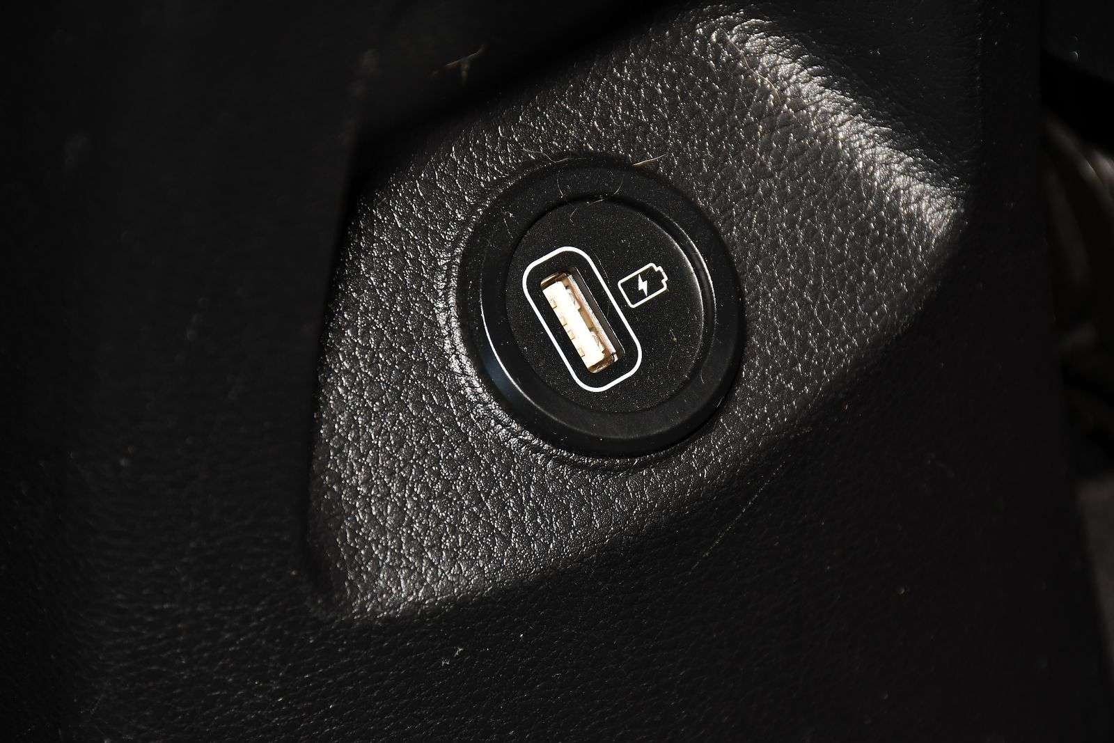 2021 KIA STONIC 2021 KIA STONIC