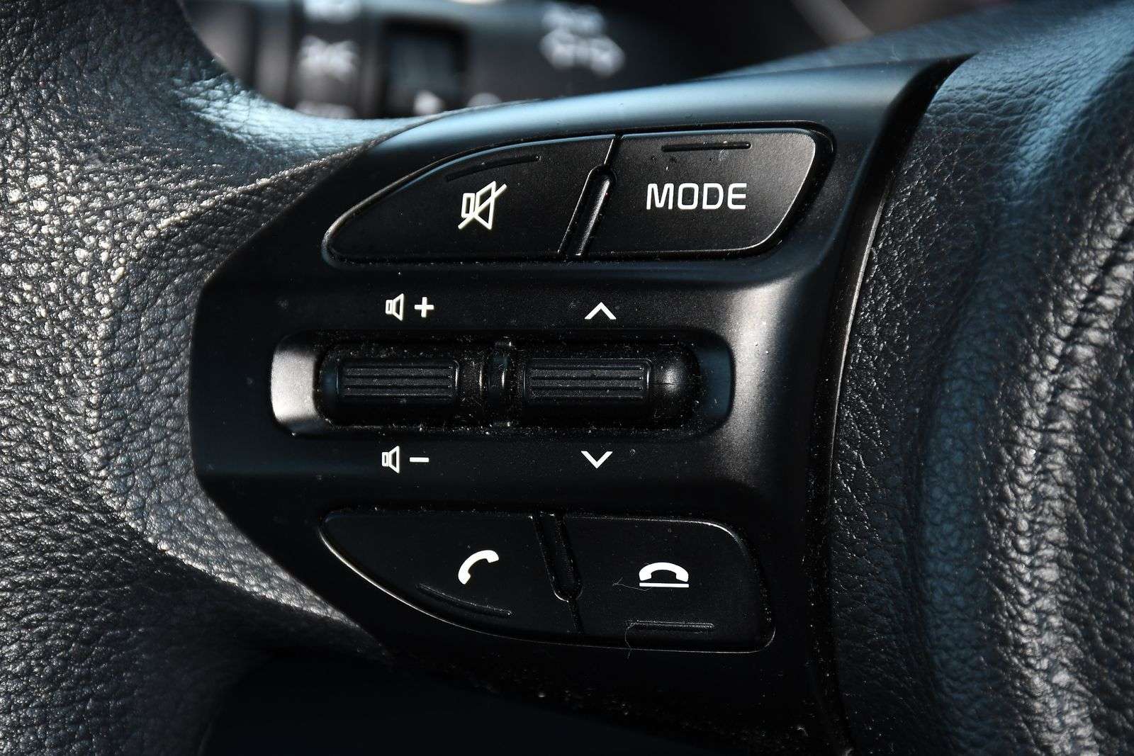 2023 KIA RIO 2023 KIA RIO