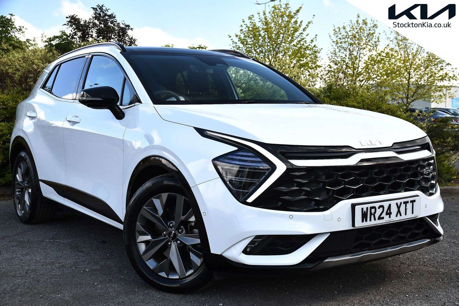 A 2024 KIA SPORTAGE 1.6 h T-GDi GT-Line S SUV 5dr Petrol Hybrid Auto Euro 6 (s/s) (226 bhp) A 2024 KIA SPORTAGE 1.6 h T-GDi GT-Line S SUV 5dr Petrol Hybrid Auto Euro 6 (s/s) (226 bhp)