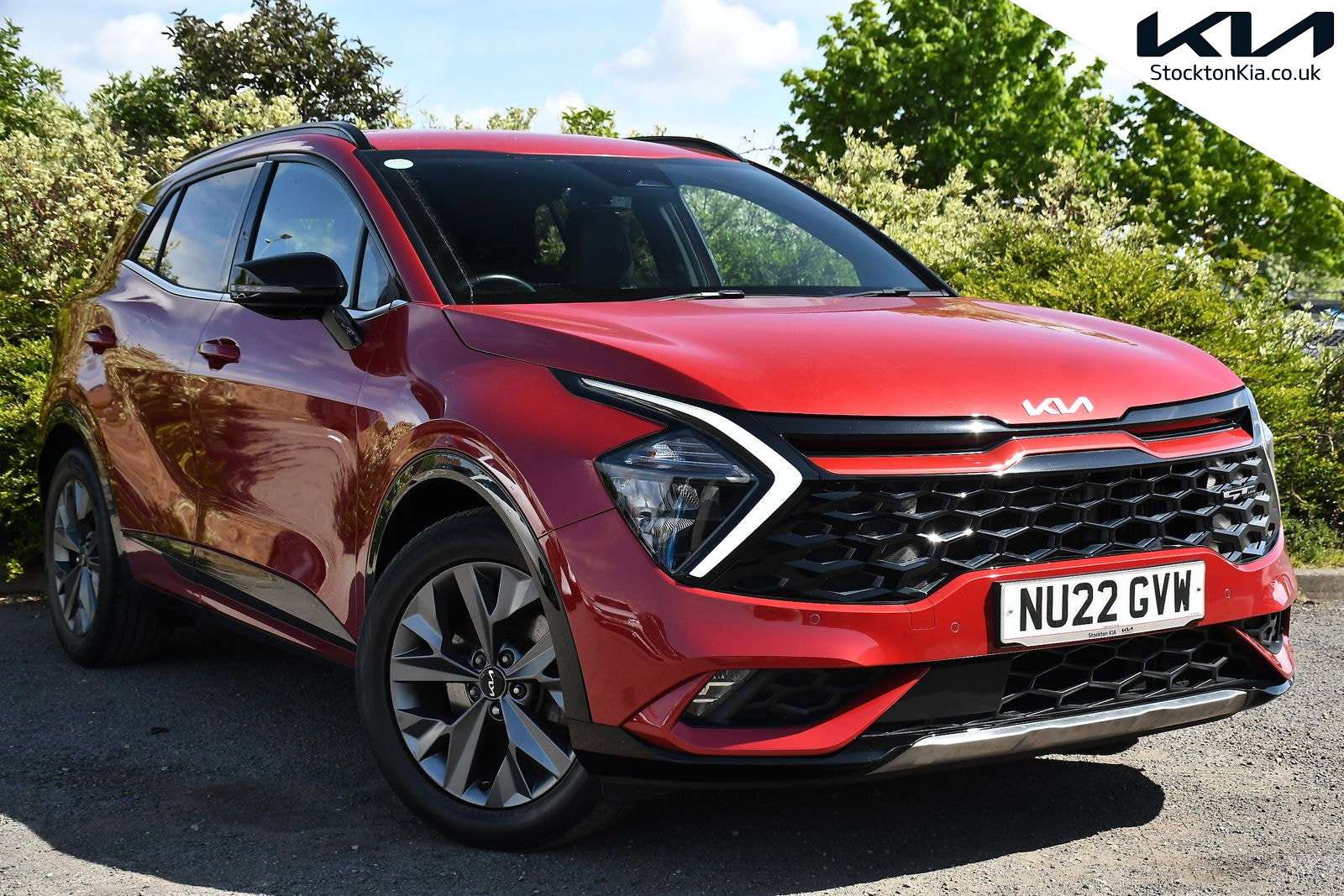 A 2022 KIA SPORTAGE 1.6 h T-GDi GT-Line SUV 5dr Petrol Hybrid Auto Euro 6 (s/s) (226 bhp) A 2022 KIA SPORTAGE 1.6 h T-GDi GT-Line SUV 5dr Petrol Hybrid Auto Euro 6 (s/s) (226 bhp)