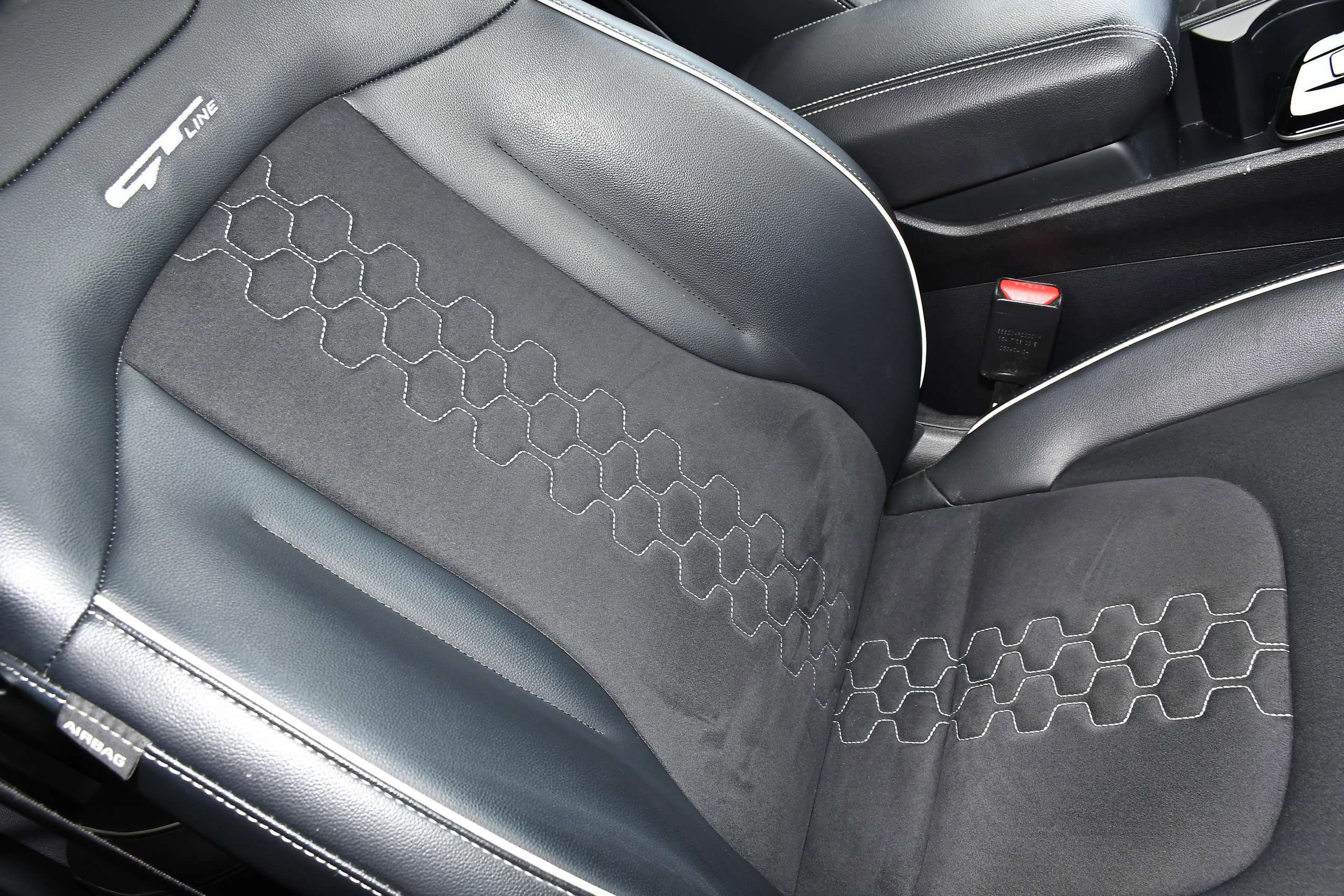 2023 KIA SPORTAGE 2023 KIA SPORTAGE