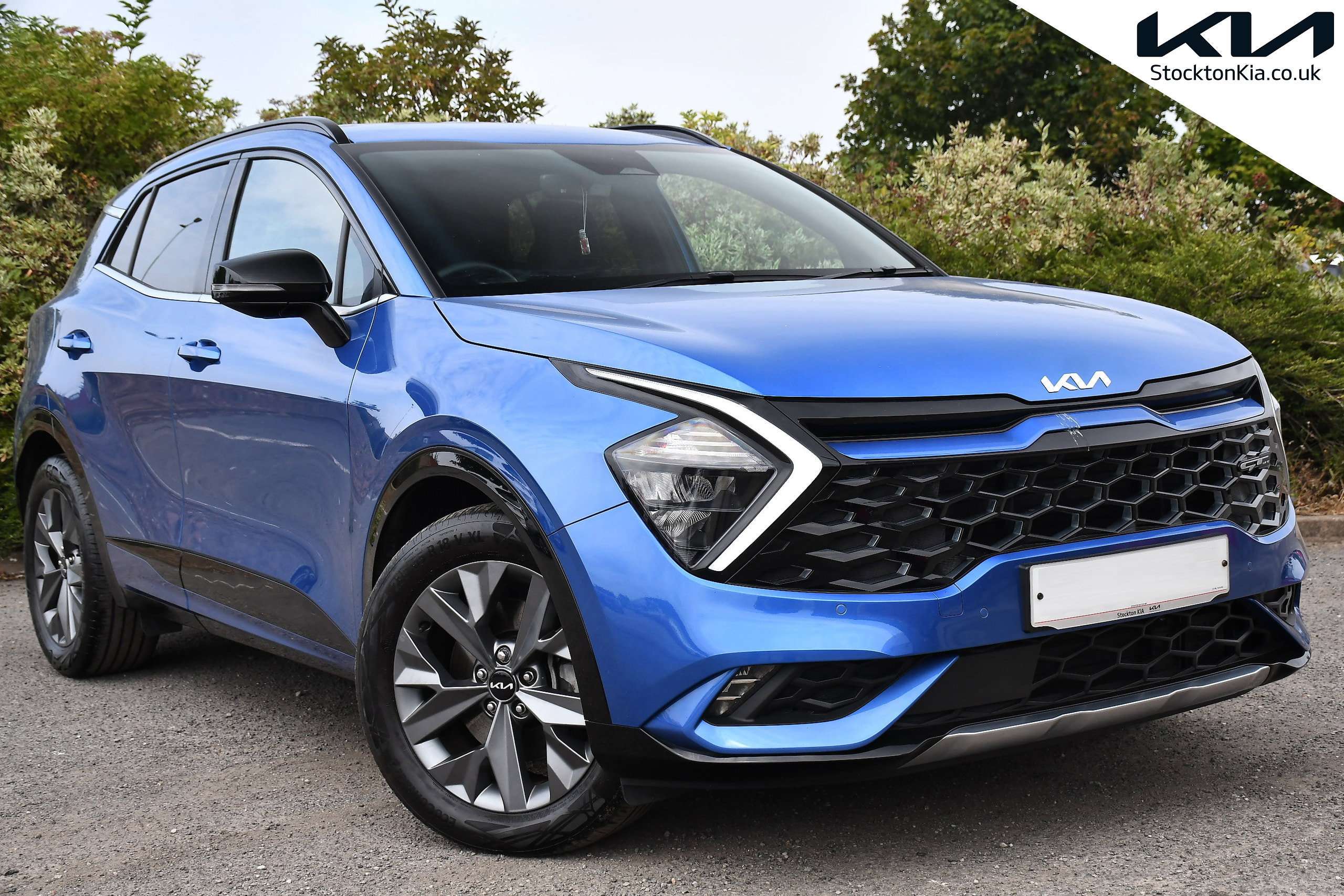 A 2024 KIA SPORTAGE 1.6 h T-GDi GT-Line SUV 5dr Petrol Hybrid Auto Euro 6 (s/s) (226 bhp) A 2024 KIA SPORTAGE 1.6 h T-GDi GT-Line SUV 5dr Petrol Hybrid Auto Euro 6 (s/s) (226 bhp)