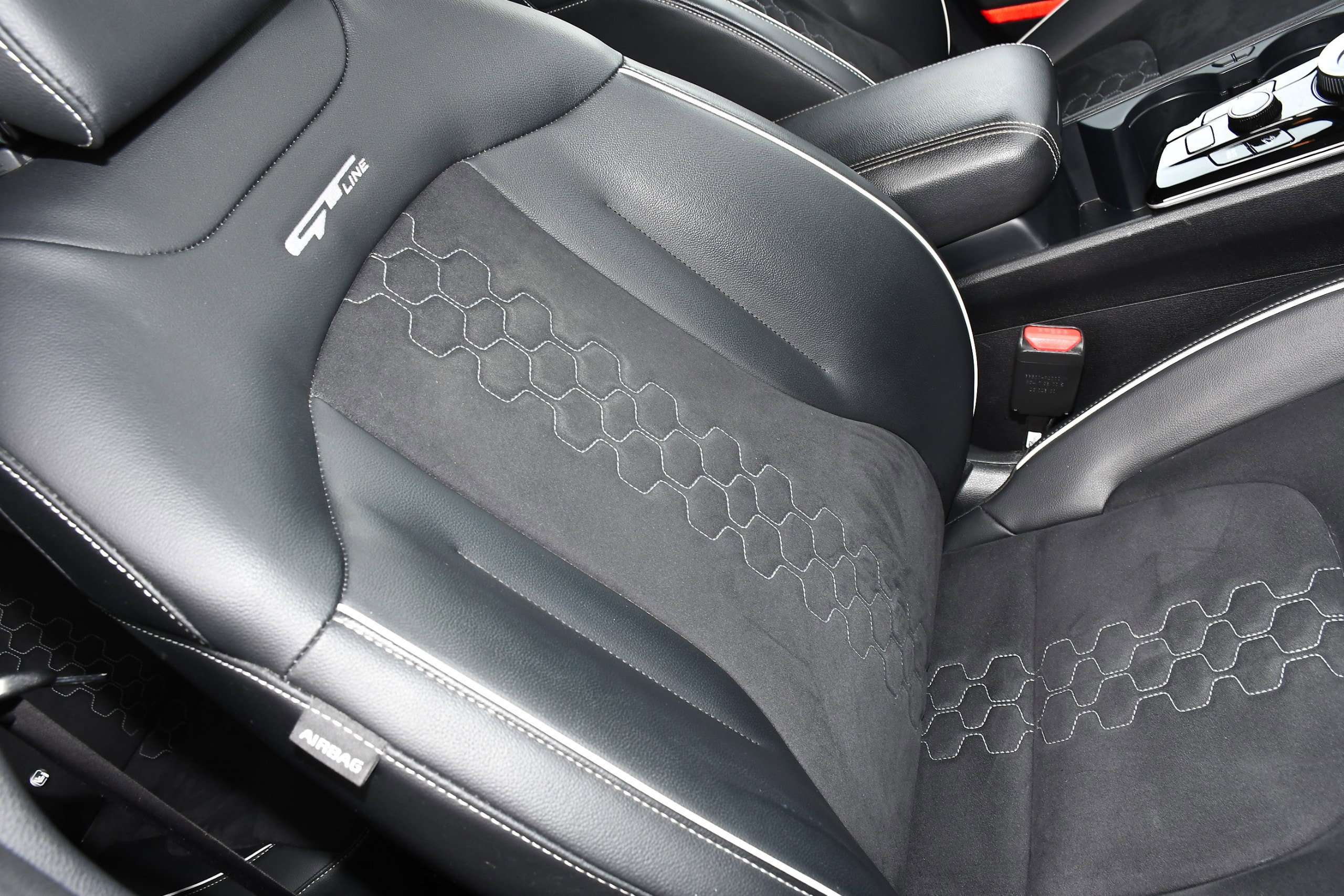 2023 KIA SPORTAGE 2023 KIA SPORTAGE