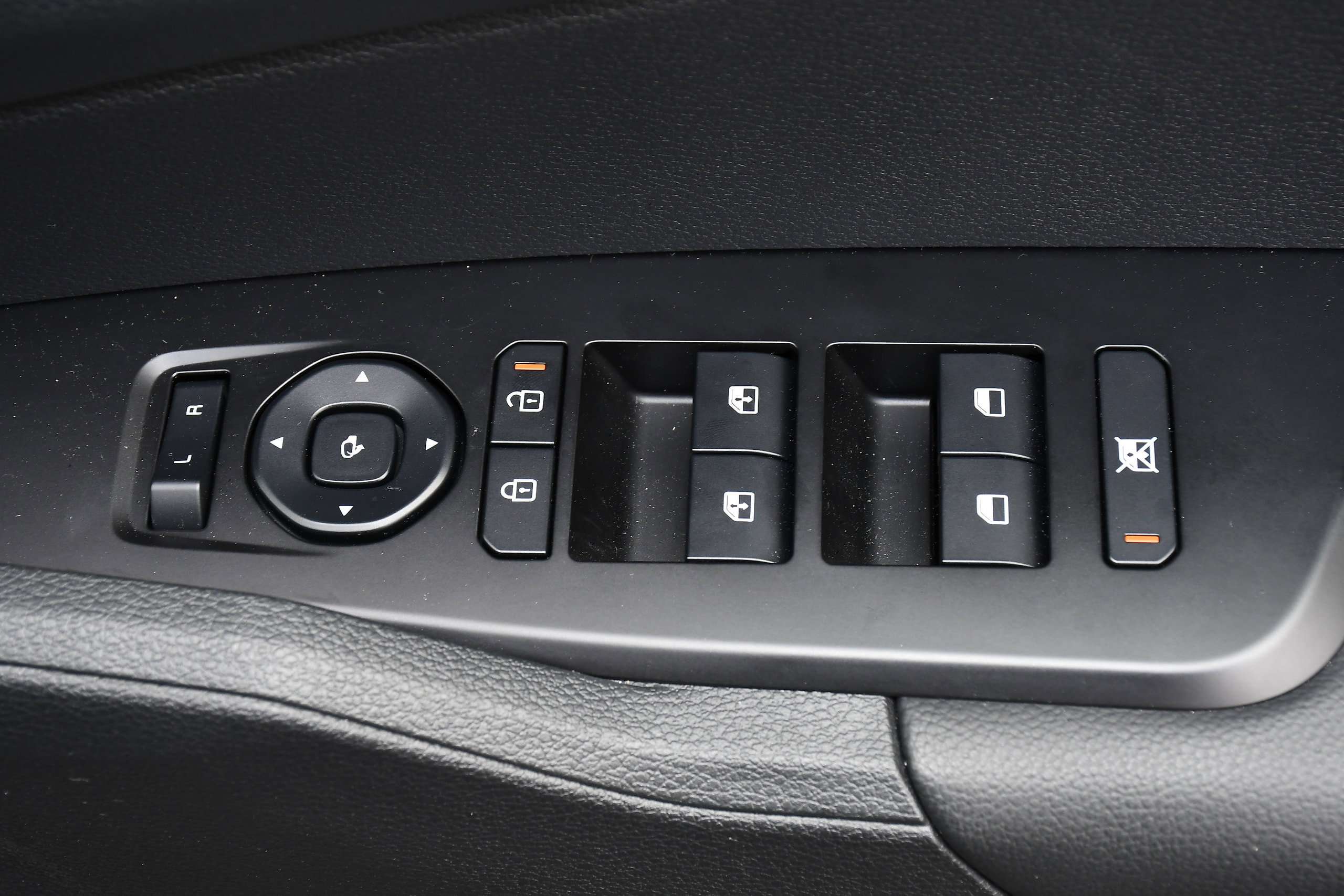 2025 KIA SPORTAGE 2025 KIA SPORTAGE
