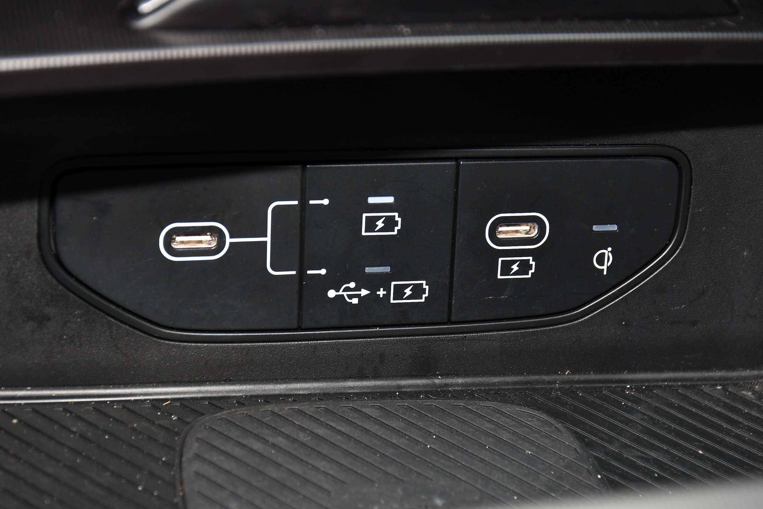 2025 KIA SPORTAGE 2025 KIA SPORTAGE