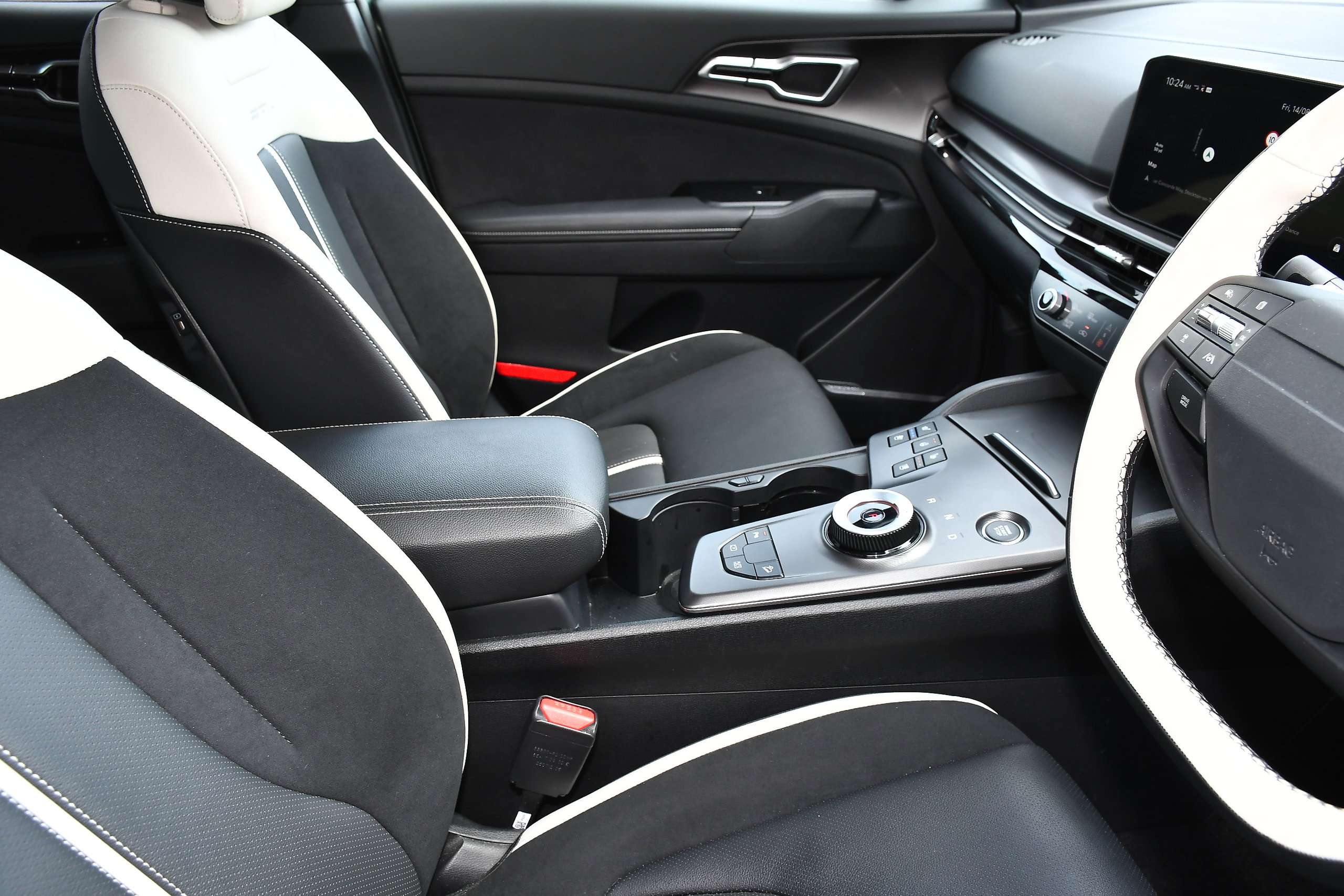 2025 KIA SPORTAGE 2025 KIA SPORTAGE