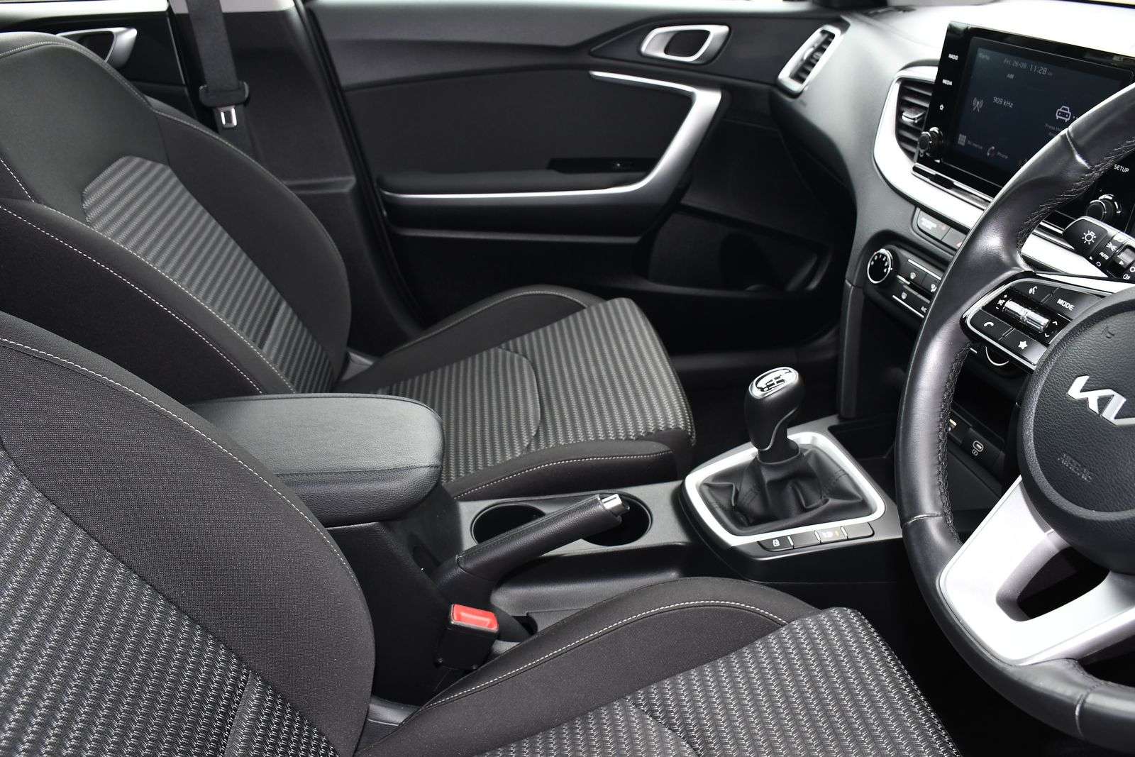 2023 KIA CEED 2023 KIA CEED