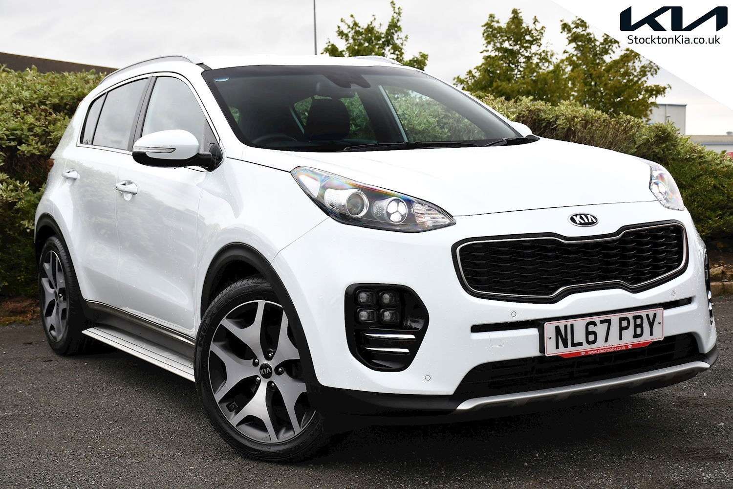 A 2017 KIA SPORTAGE GT-LINE A 2017 KIA SPORTAGE GT-LINE
