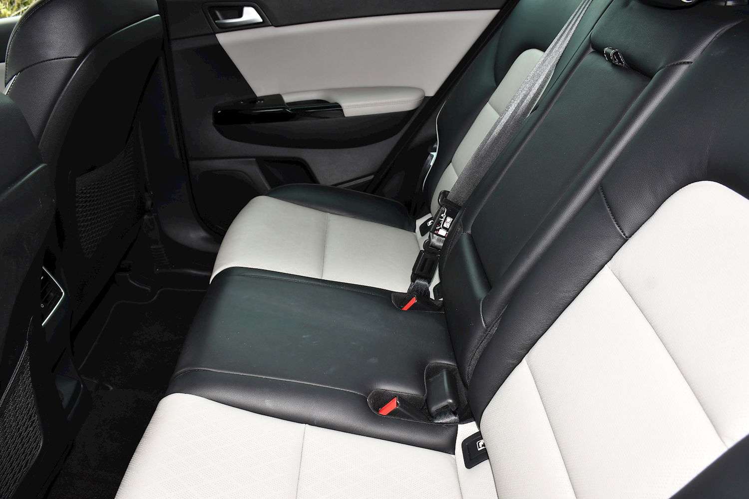 2017 KIA SPORTAGE 2017 KIA SPORTAGE