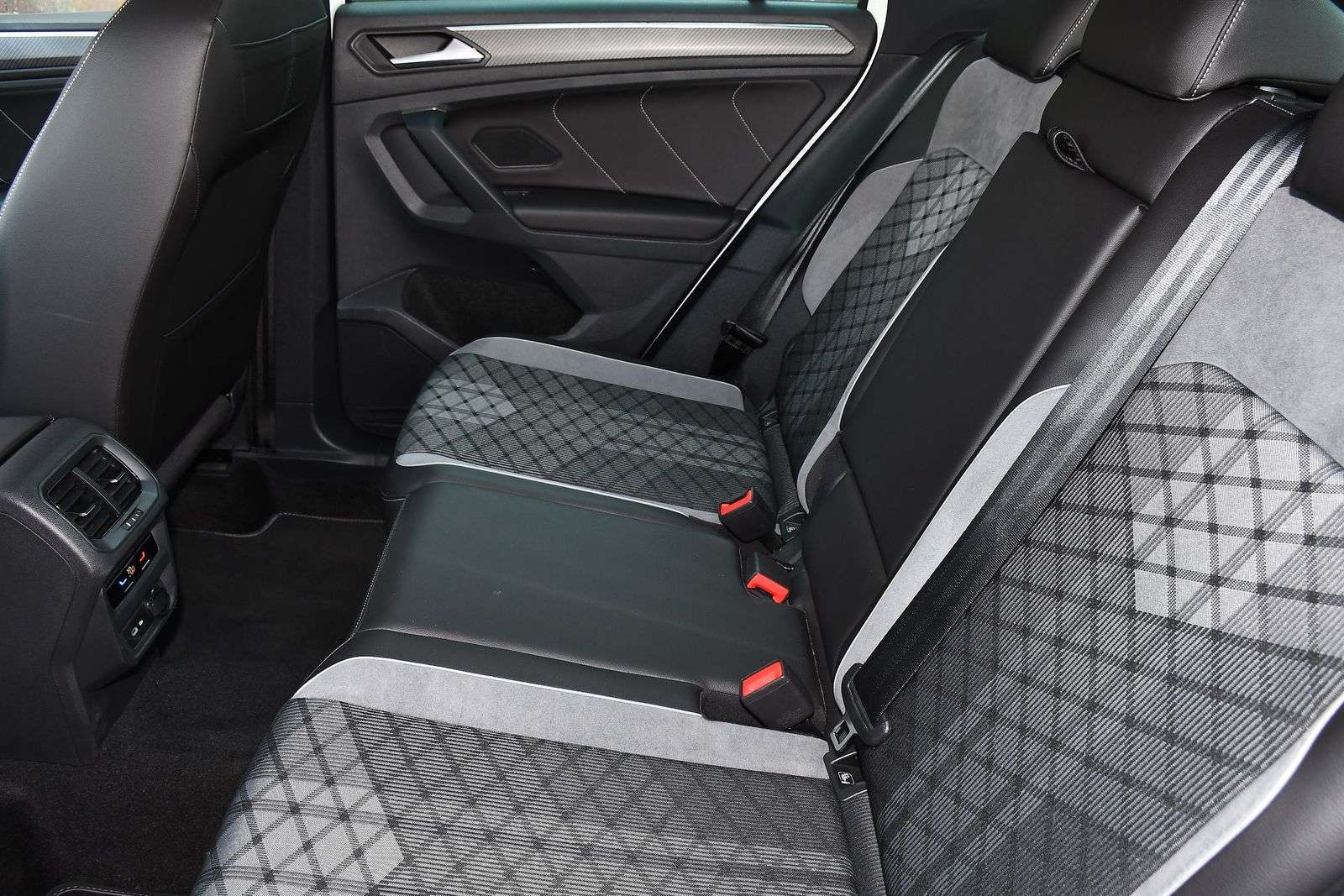 2023 VOLKSWAGEN TIGUAN 2023 VOLKSWAGEN TIGUAN