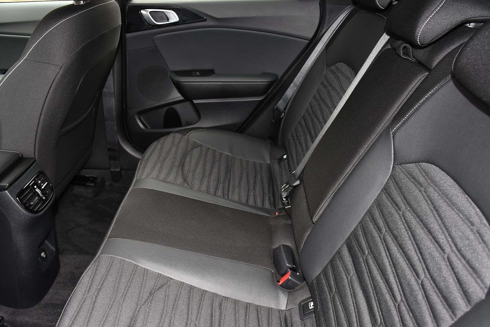 2026 KIA XCEED 2026 KIA XCEED