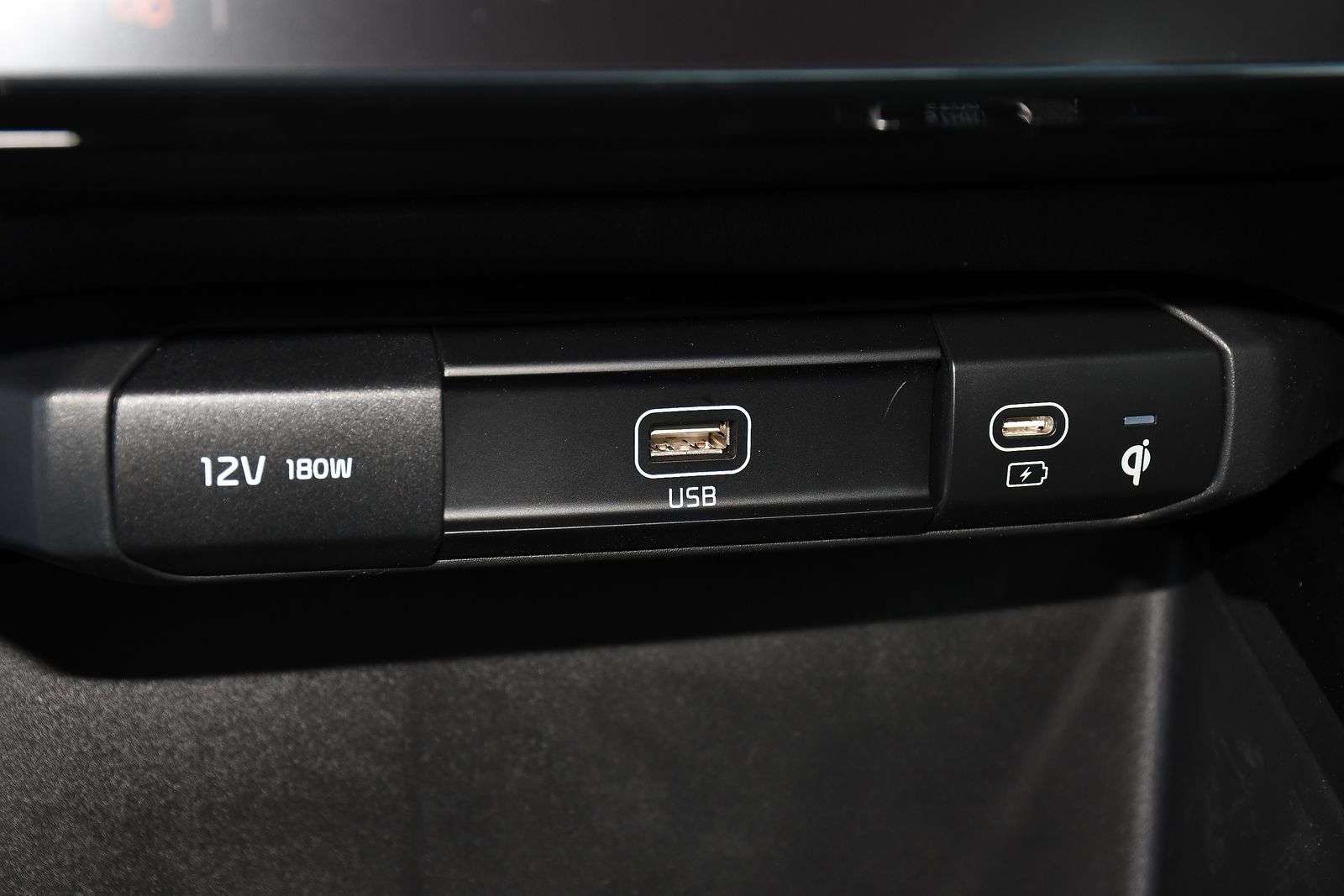 2025 KIA NIRO 2025 KIA NIRO