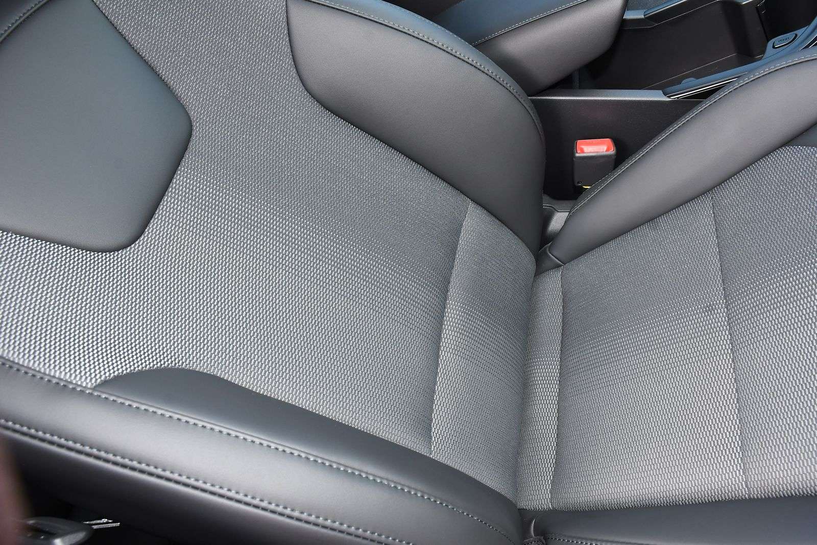 2025 KIA NIRO 2025 KIA NIRO