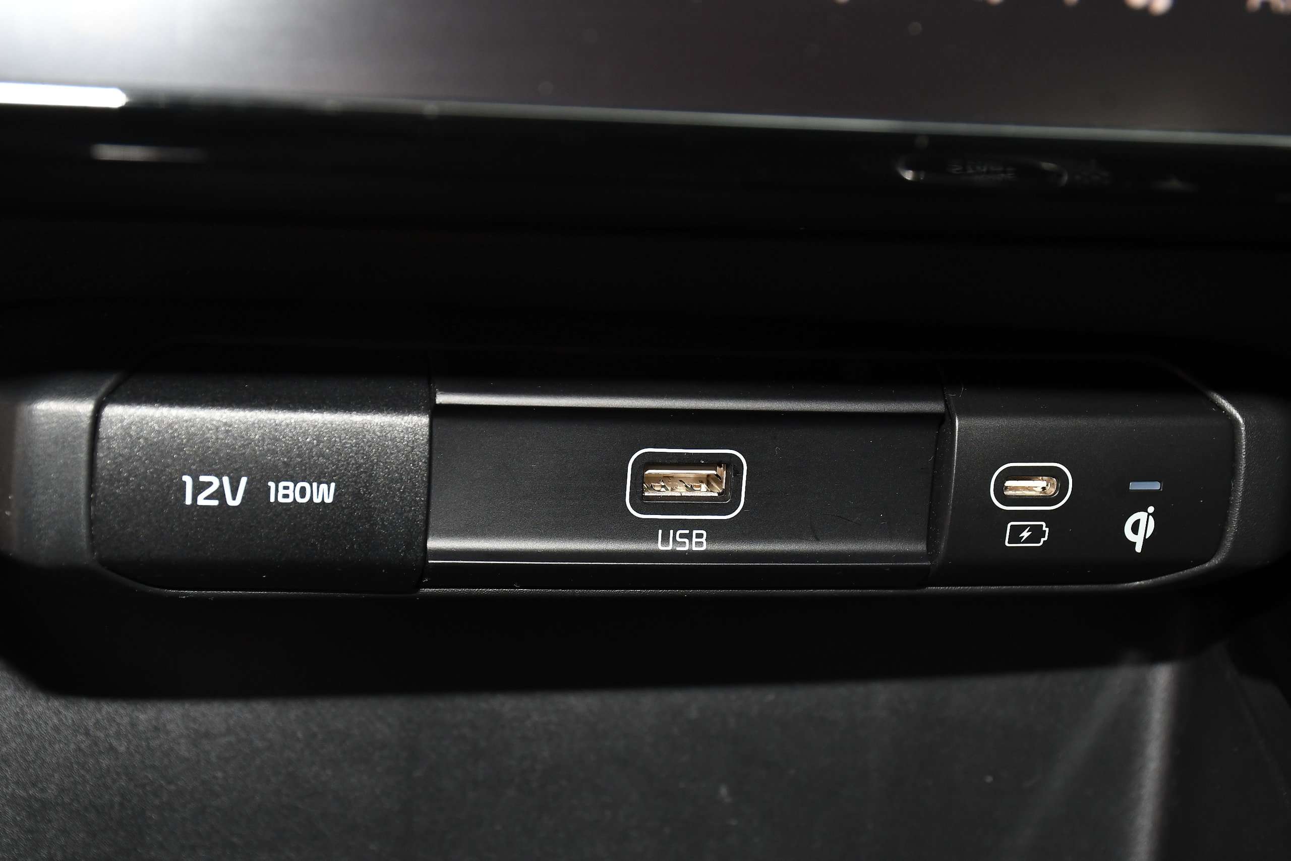 2025 KIA NIRO 2025 KIA NIRO