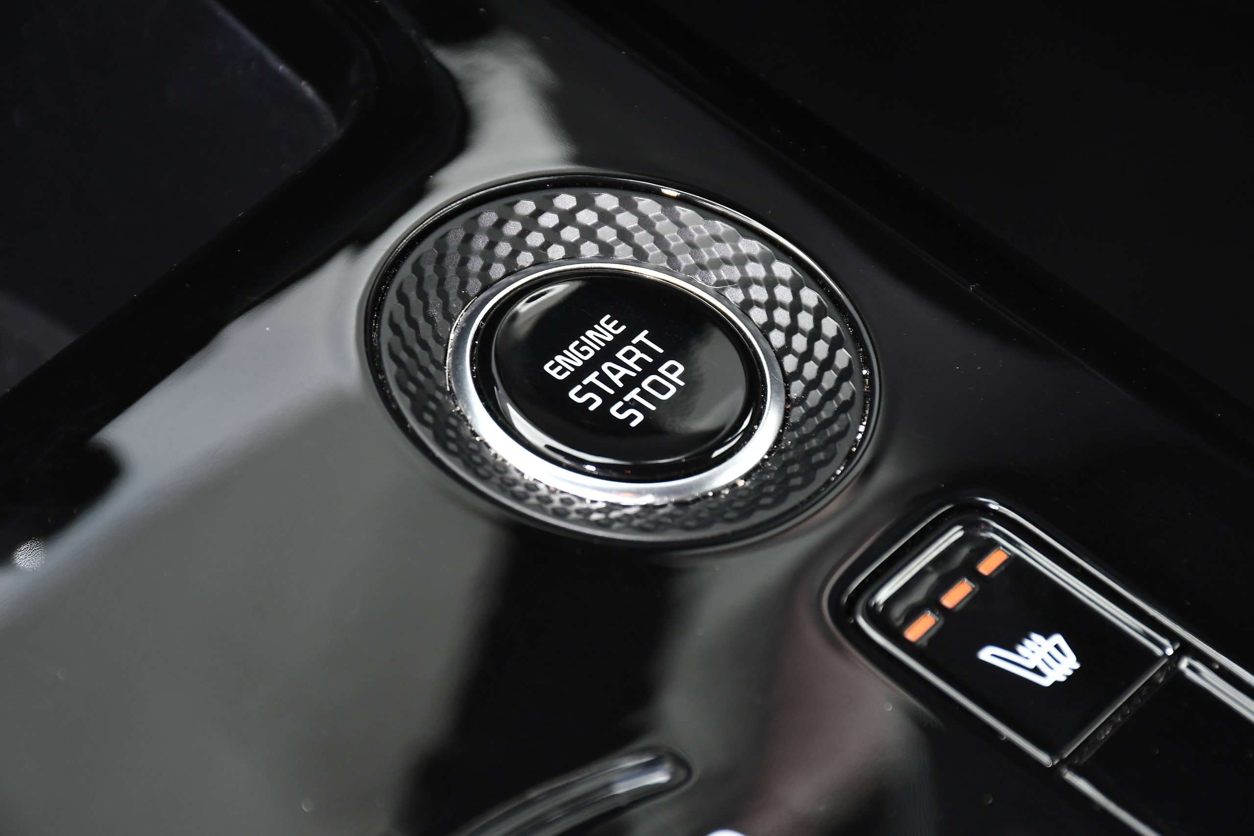 2025 KIA NIRO 2025 KIA NIRO