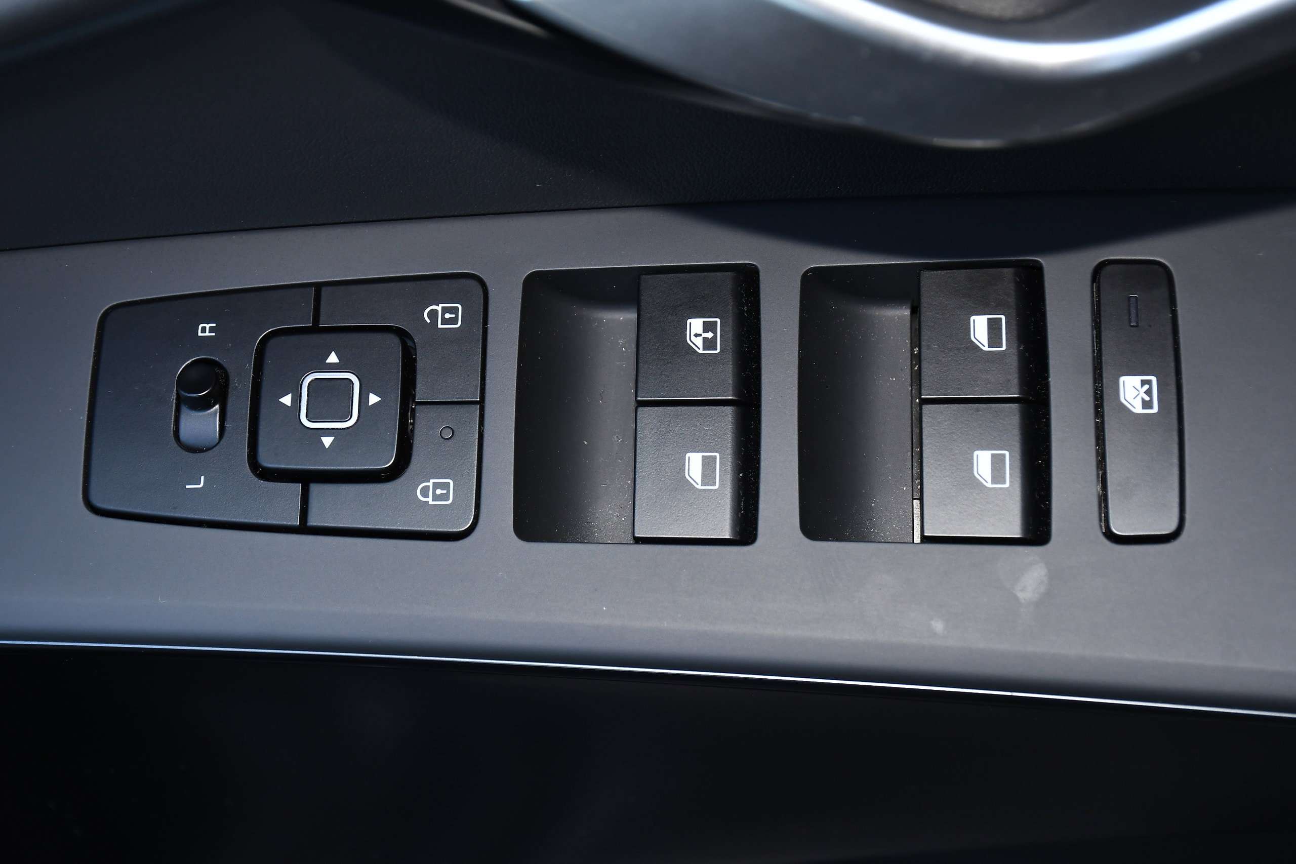 2024 KIA NIRO 2024 KIA NIRO