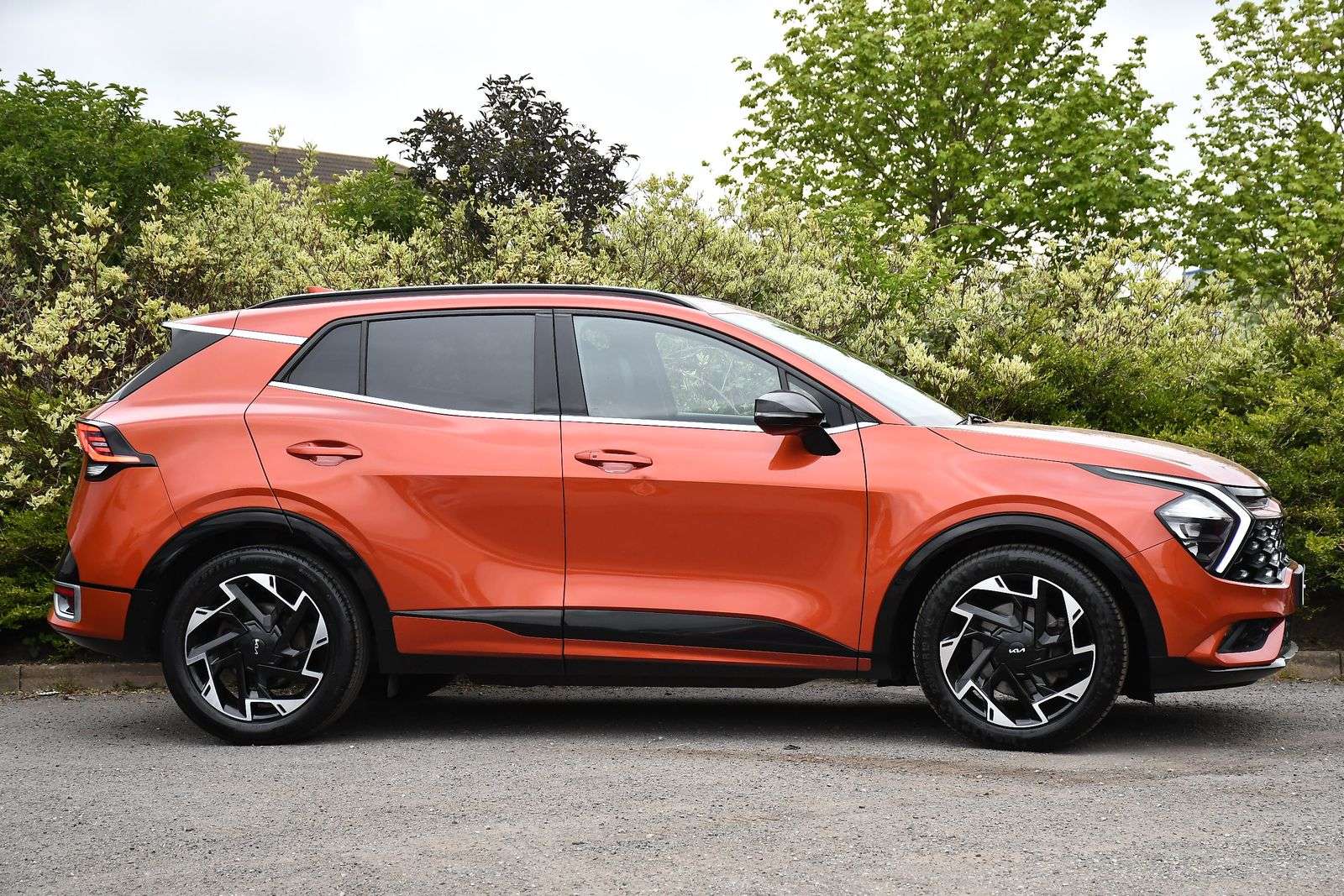 A 2023 KIA SPORTAGE 1.6 CRDi MHEV GT-Line SUV 5dr Diesel Hybrid DCT Euro 6 (s/s) (134 bhp) A 2023 KIA SPORTAGE 1.6 CRDi MHEV GT-Line SUV 5dr Diesel Hybrid DCT Euro 6 (s/s) (134 bhp)