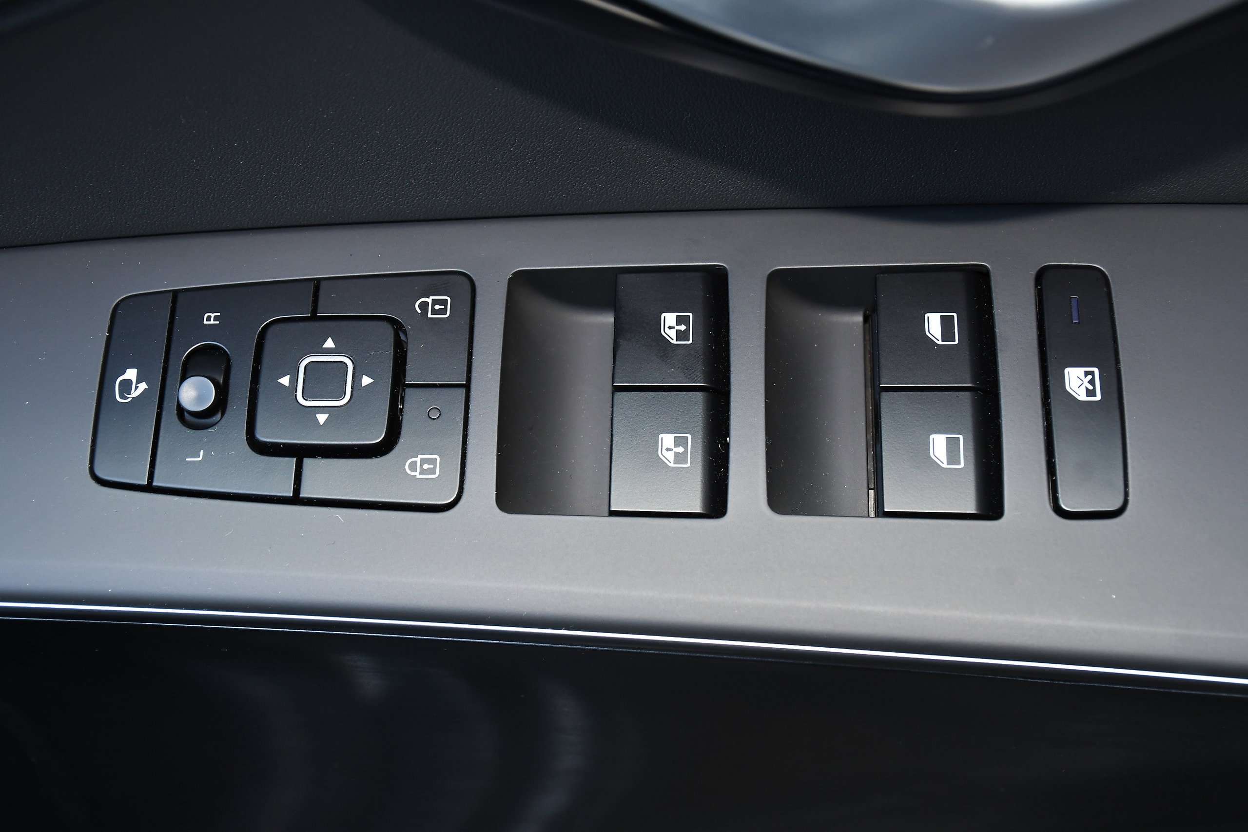 2025 KIA NIRO 2025 KIA NIRO