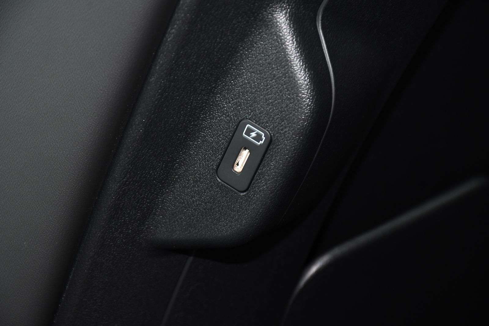 2026 KIA NIRO 2026 KIA NIRO
