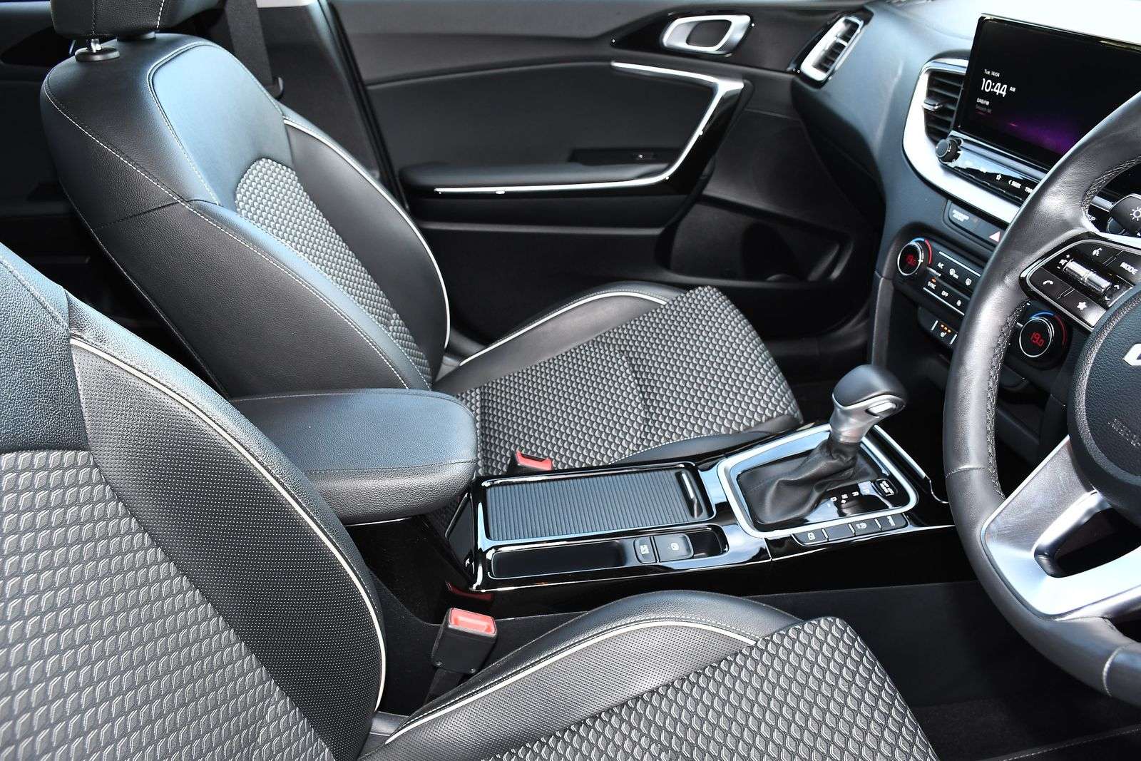 2024 KIA XCEED 2024 KIA XCEED