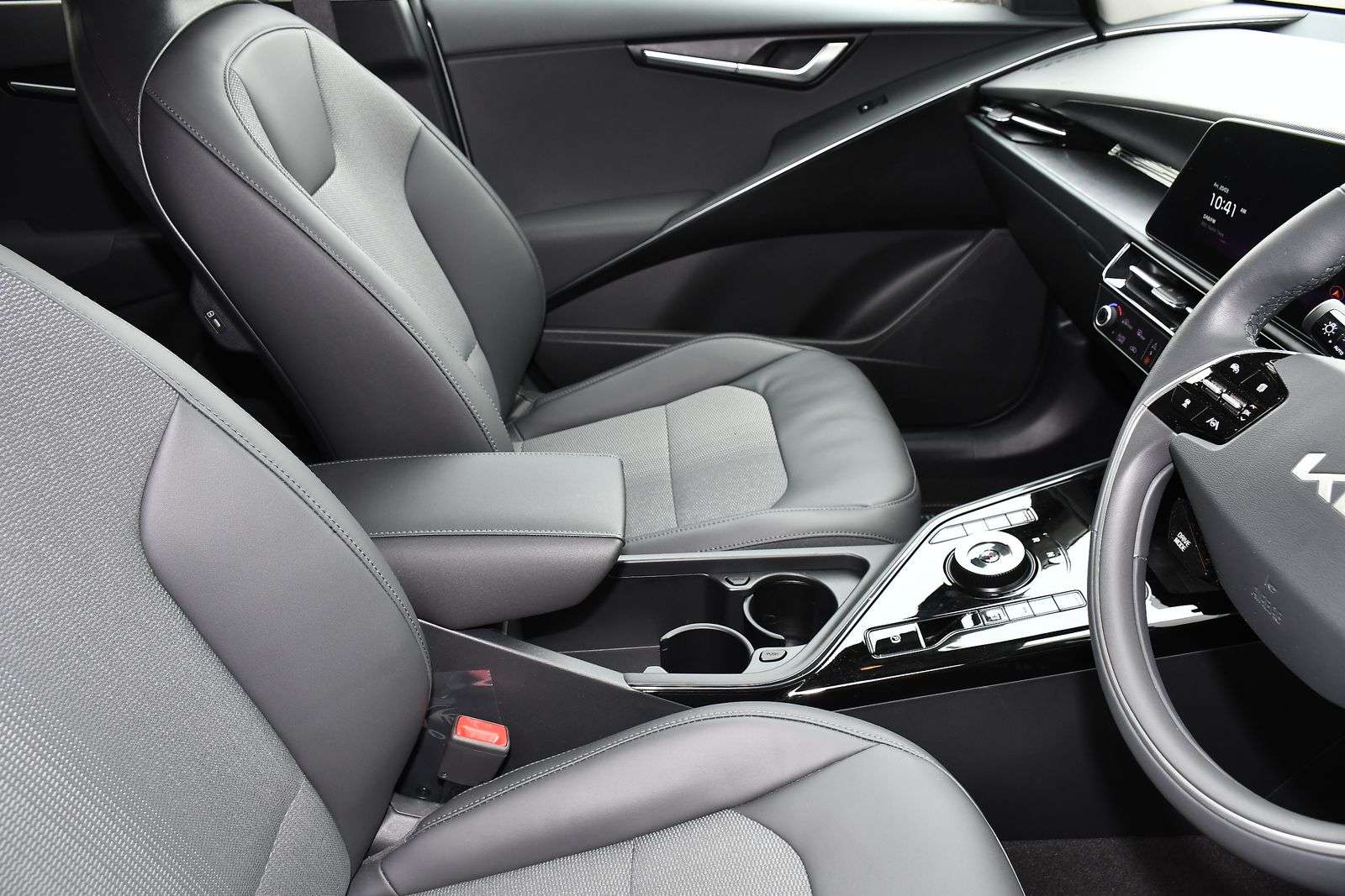 2024 KIA NIRO 2024 KIA NIRO