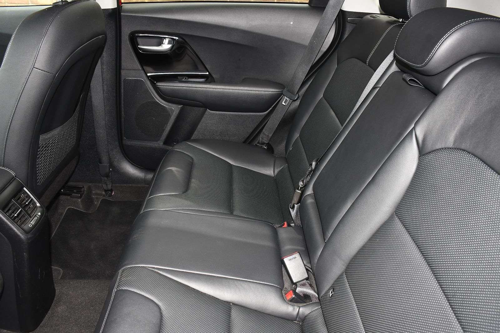 2021 KIA NIRO 2021 KIA NIRO