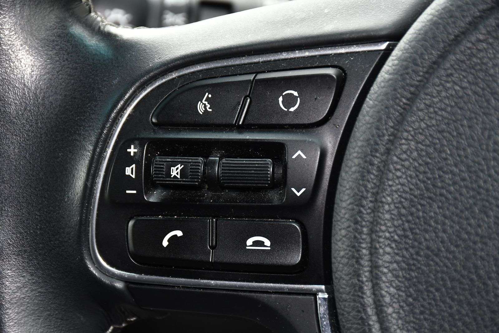 2021 KIA NIRO 2021 KIA NIRO