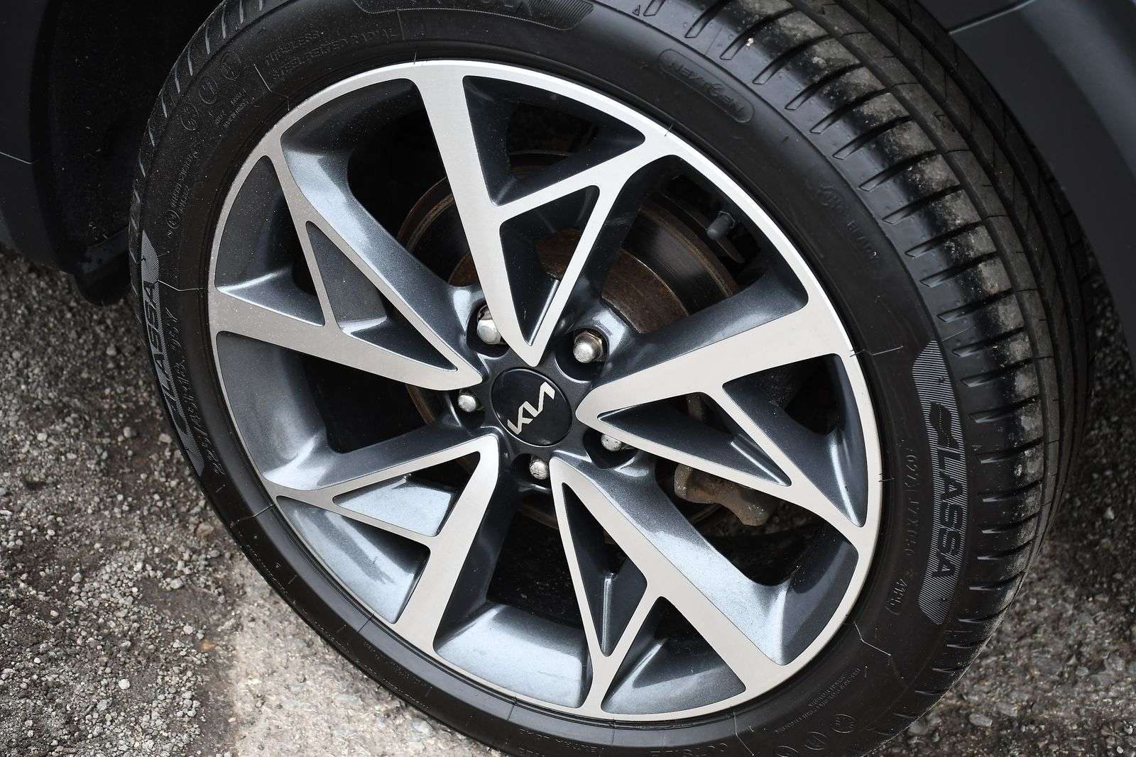 2021 KIA NIRO 2021 KIA NIRO