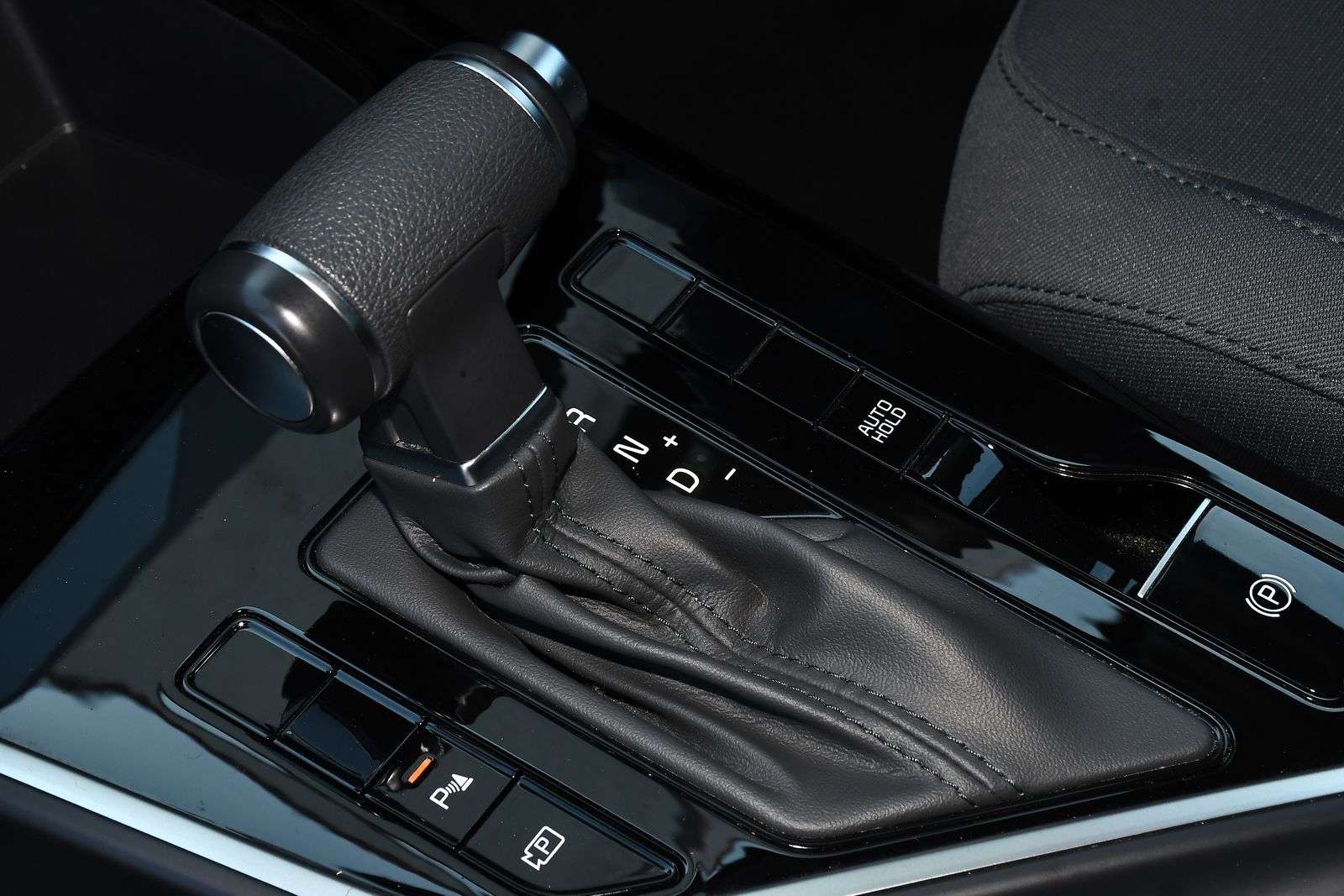 2023 KIA NIRO 2023 KIA NIRO