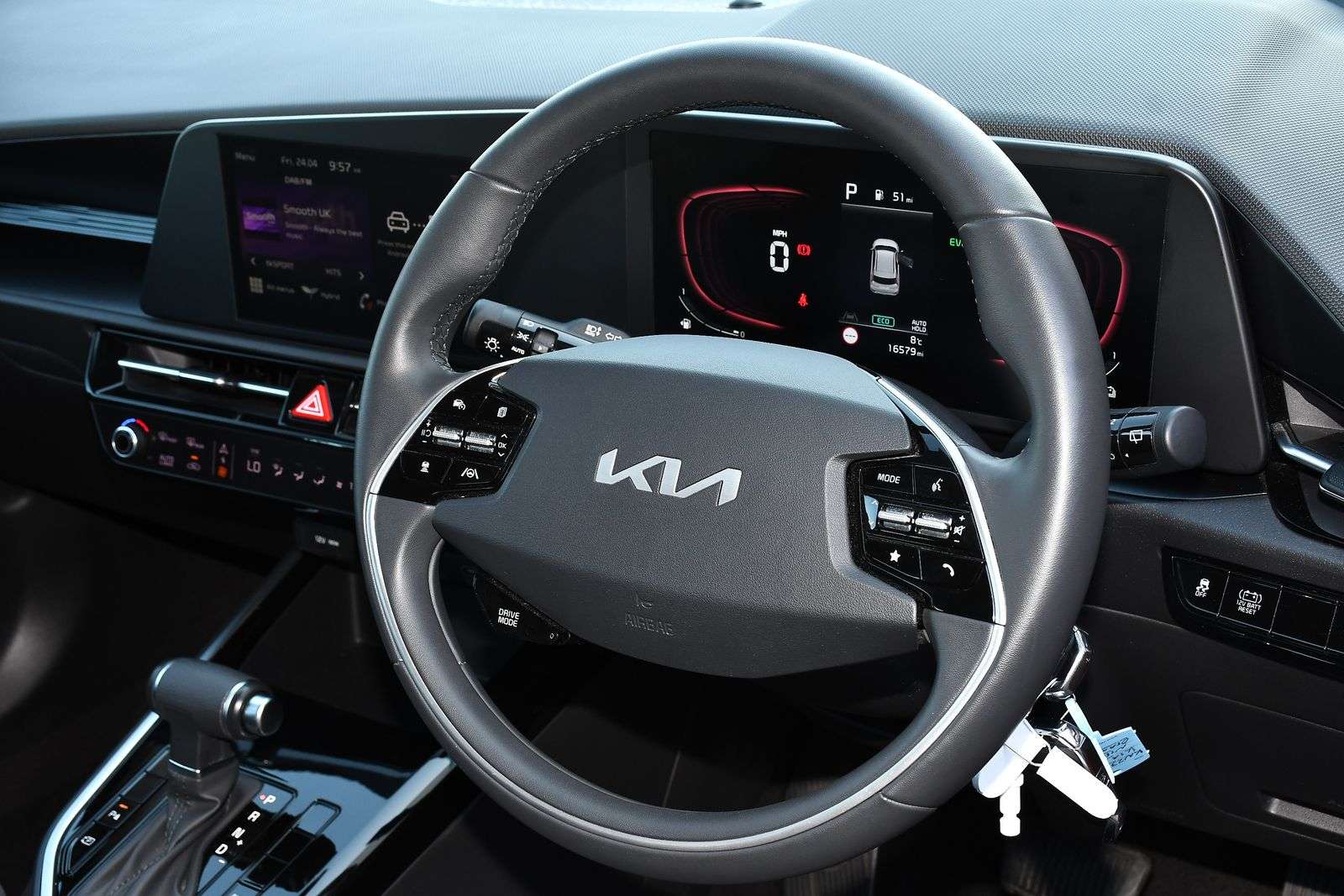 2023 KIA NIRO 2023 KIA NIRO