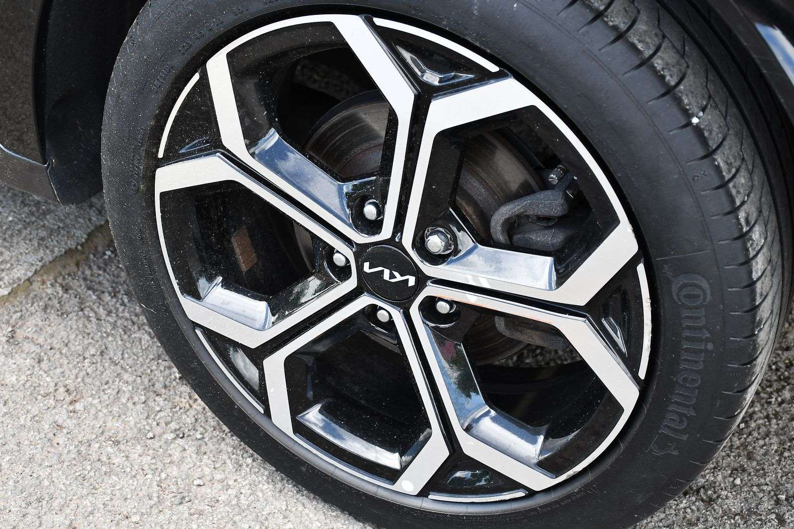 2023 KIA NIRO 2023 KIA NIRO