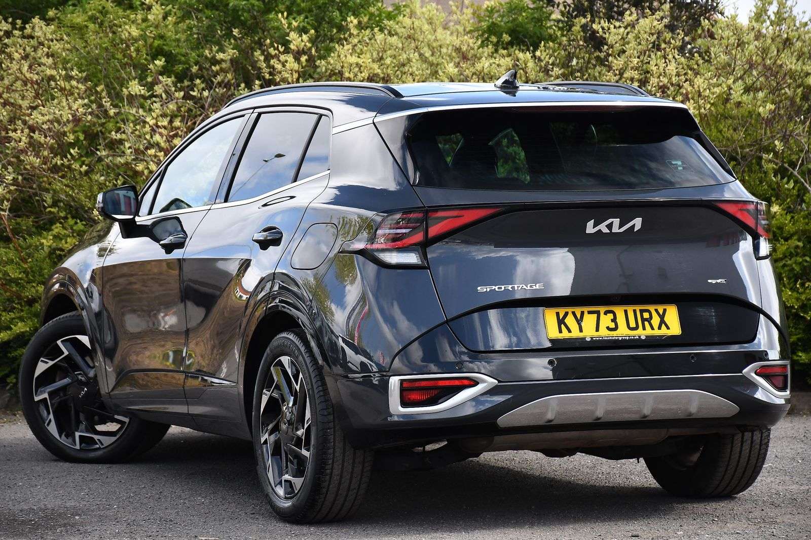 A 2023 KIA SPORTAGE 1.6 T-GDi MHEV GT-Line SUV 5dr Petrol Hybrid DCT Euro 6 (s/s) (148 bhp) A 2023 KIA SPORTAGE 1.6 T-GDi MHEV GT-Line SUV 5dr Petrol Hybrid DCT Euro 6 (s/s) (148 bhp)