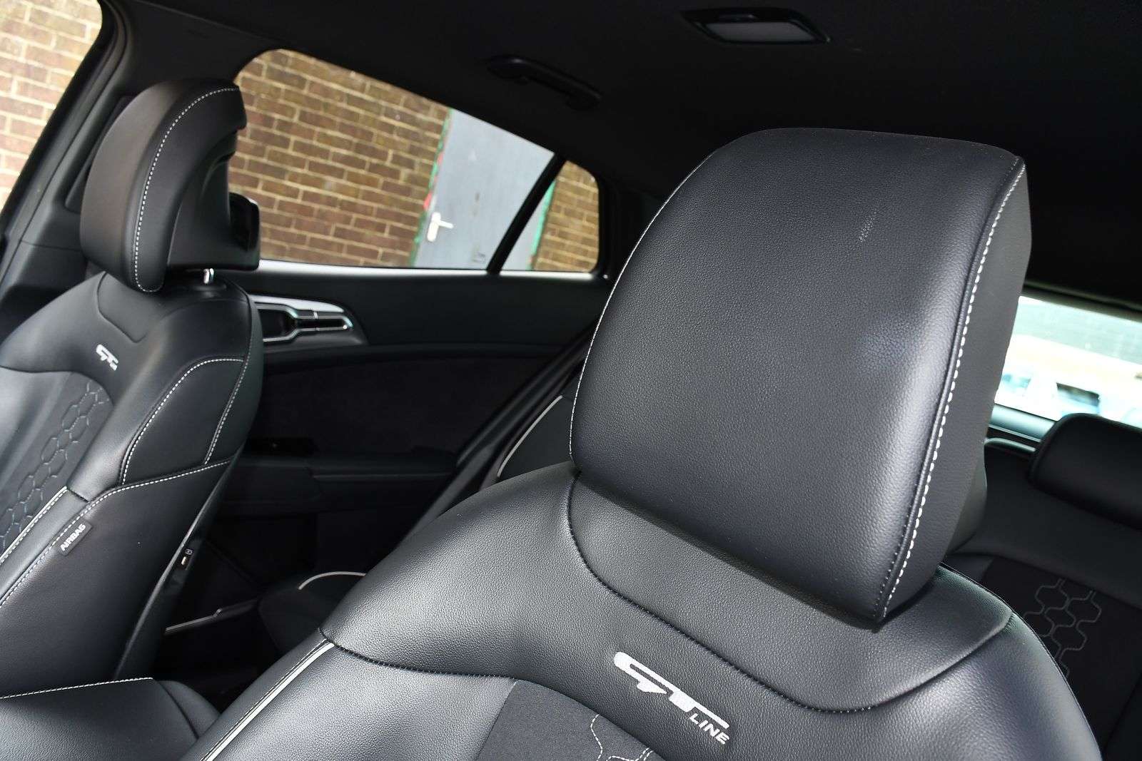 2023 KIA SPORTAGE 2023 KIA SPORTAGE