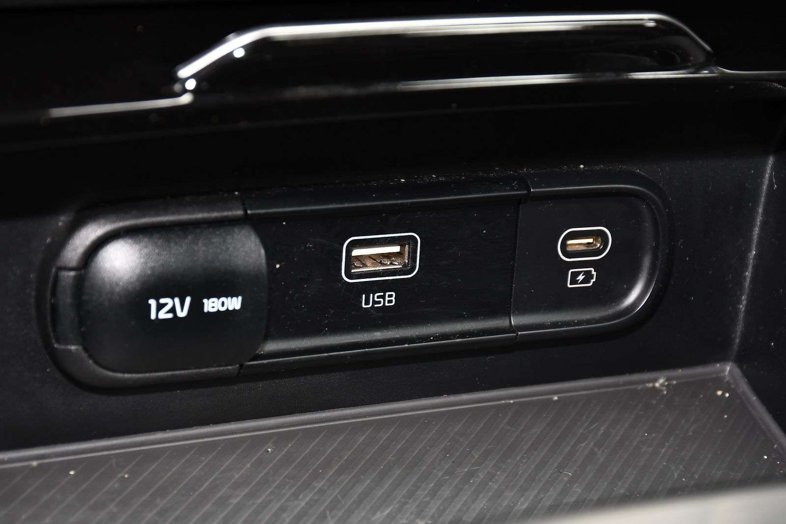 2023 KIA SPORTAGE 2023 KIA SPORTAGE