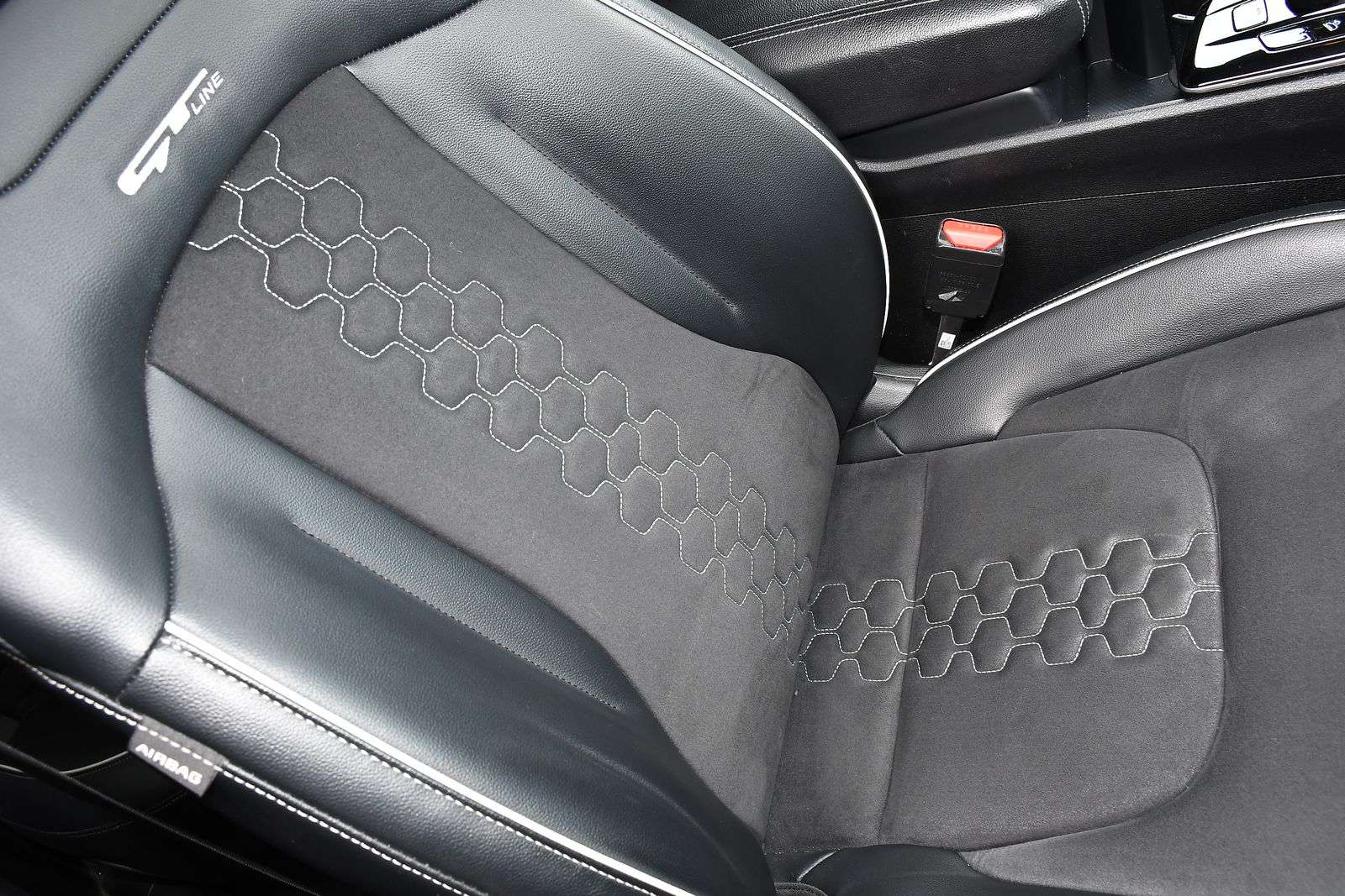 2023 KIA SPORTAGE 2023 KIA SPORTAGE
