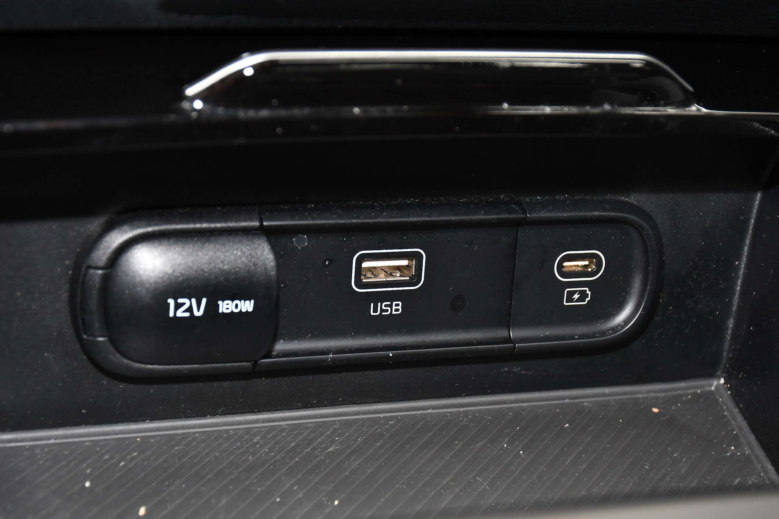 2023 KIA SPORTAGE 2023 KIA SPORTAGE