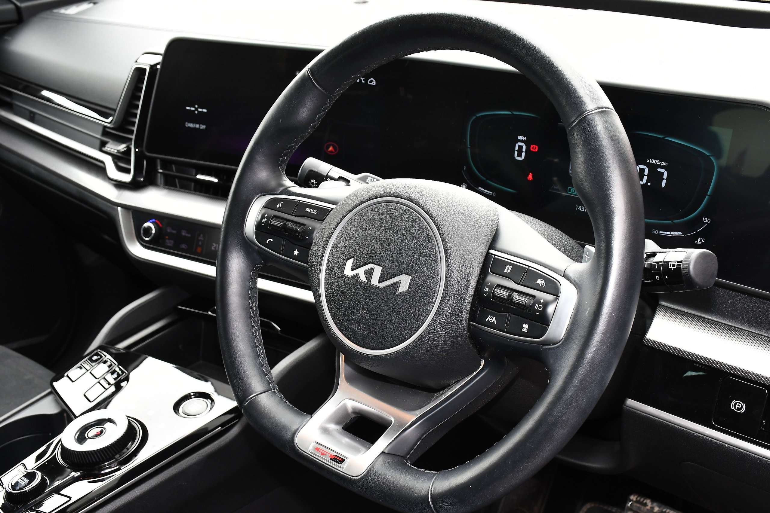 2023 KIA SPORTAGE 2023 KIA SPORTAGE