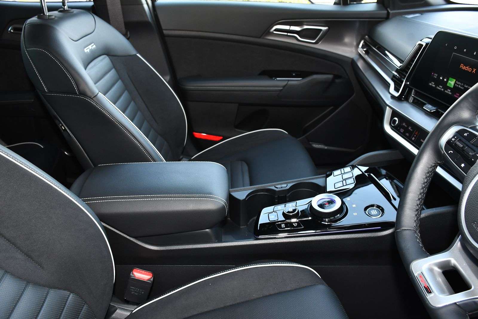 2025 KIA SPORTAGE 2025 KIA SPORTAGE