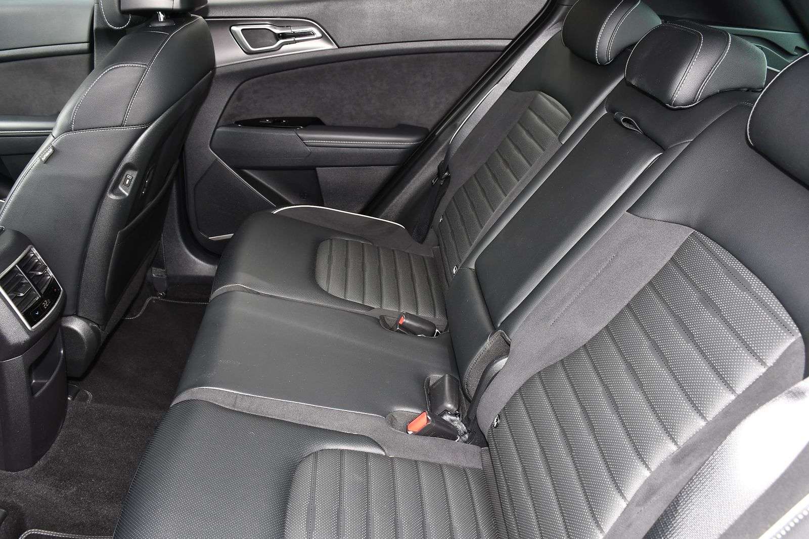 2024 KIA SPORTAGE 2024 KIA SPORTAGE