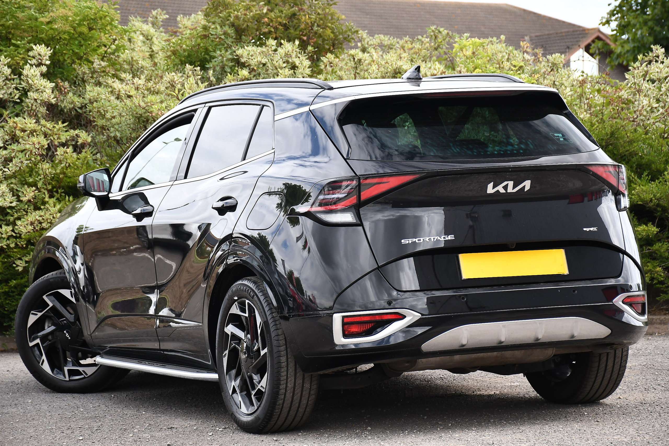 A 2025 KIA SPORTAGE 1.6 T-GDi MHEV GT-Line S SUV 5dr Petrol Hybrid DCT Euro 6 (s/s) (157 bhp) A 2025 KIA SPORTAGE 1.6 T-GDi MHEV GT-Line S SUV 5dr Petrol Hybrid DCT Euro 6 (s/s) (157 bhp)