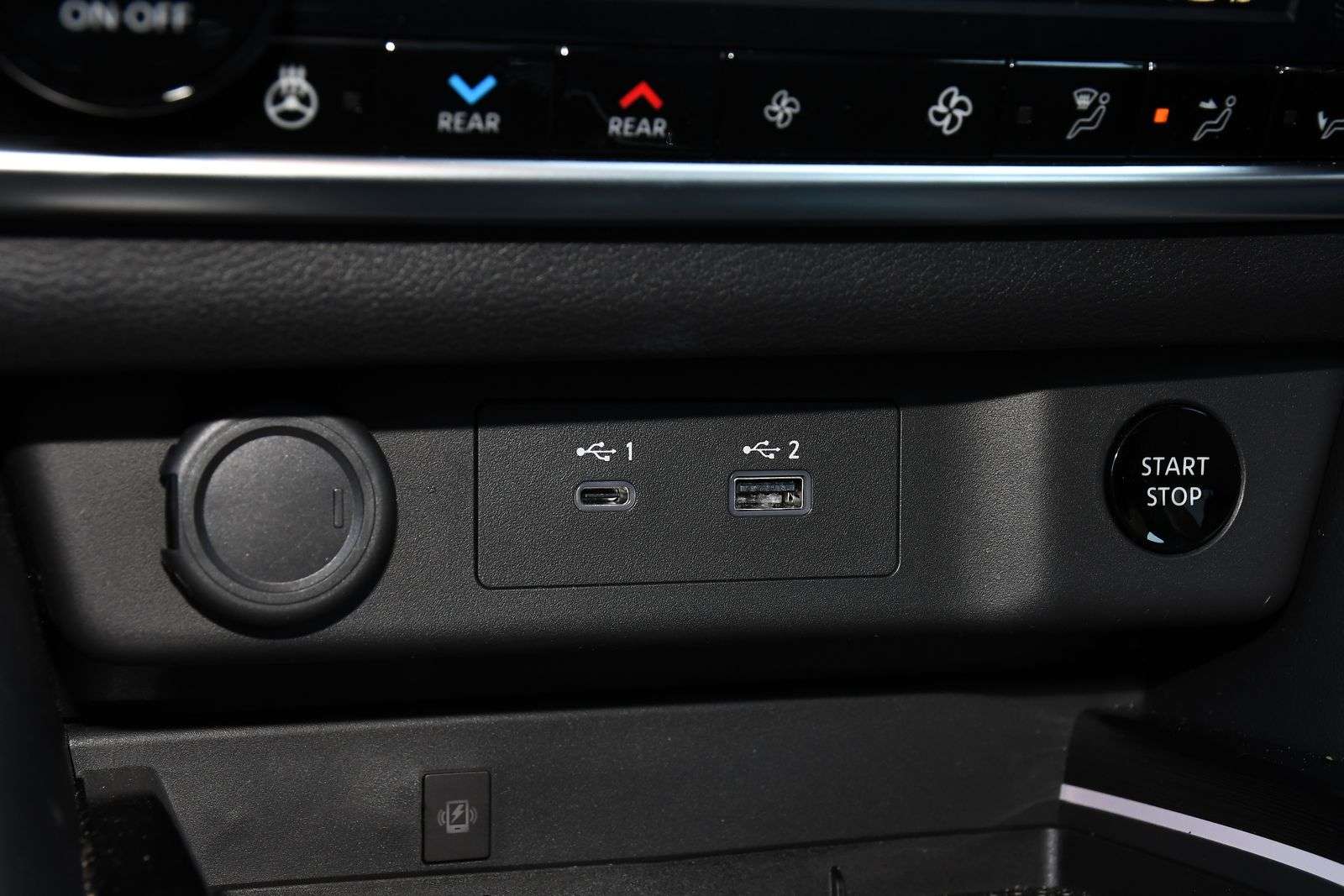 2025 NISSAN X-TRAIL 2025 NISSAN X-TRAIL