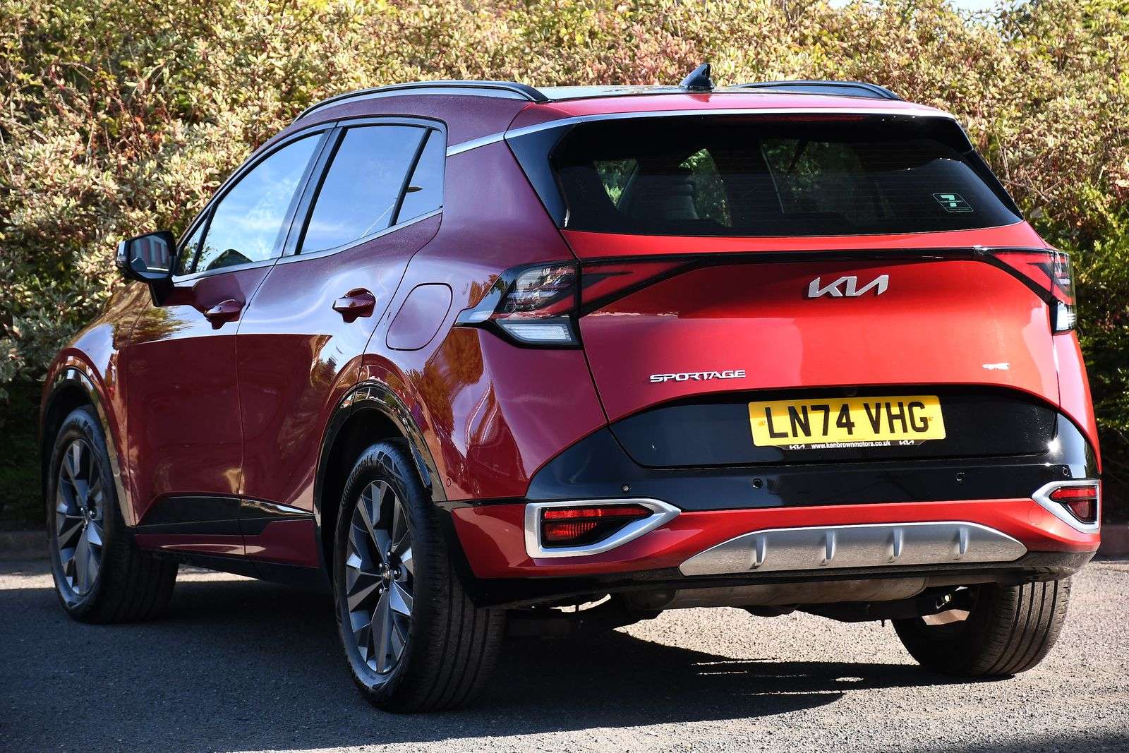 A 2024 KIA SPORTAGE 1.6 h T-GDi GT-Line S SUV 5dr Petrol Hybrid Auto Euro 6 (s/s) (207 bhp) A 2024 KIA SPORTAGE 1.6 h T-GDi GT-Line S SUV 5dr Petrol Hybrid Auto Euro 6 (s/s) (207 bhp)