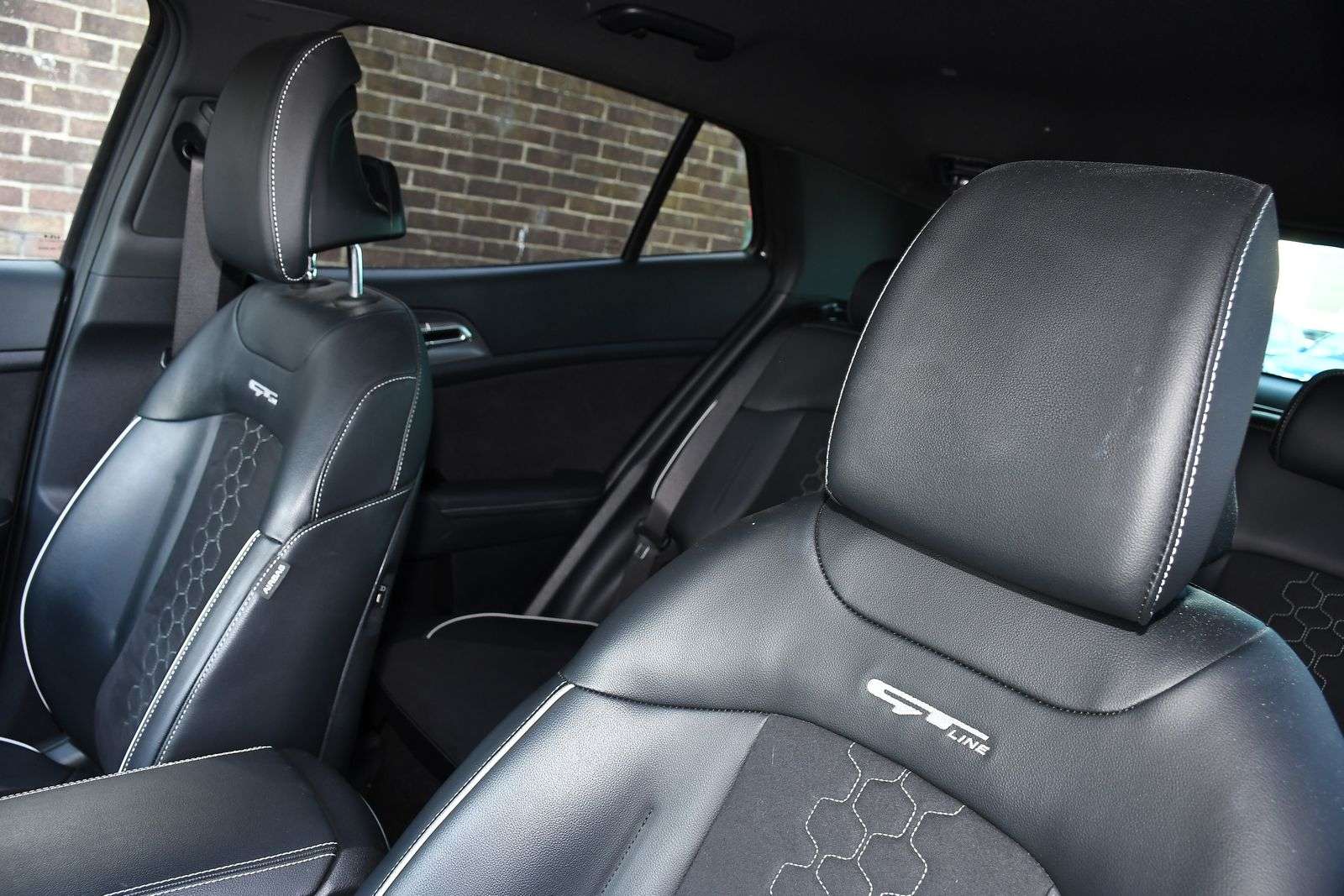 2023 KIA SPORTAGE 2023 KIA SPORTAGE