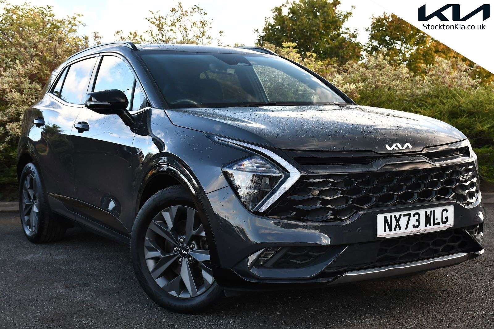 A 2023 KIA SPORTAGE 1.6 h T-GDi GT-Line SUV 5dr Petrol Hybrid Auto Euro 6 (s/s) (226 bhp) A 2023 KIA SPORTAGE 1.6 h T-GDi GT-Line SUV 5dr Petrol Hybrid Auto Euro 6 (s/s) (226 bhp)
