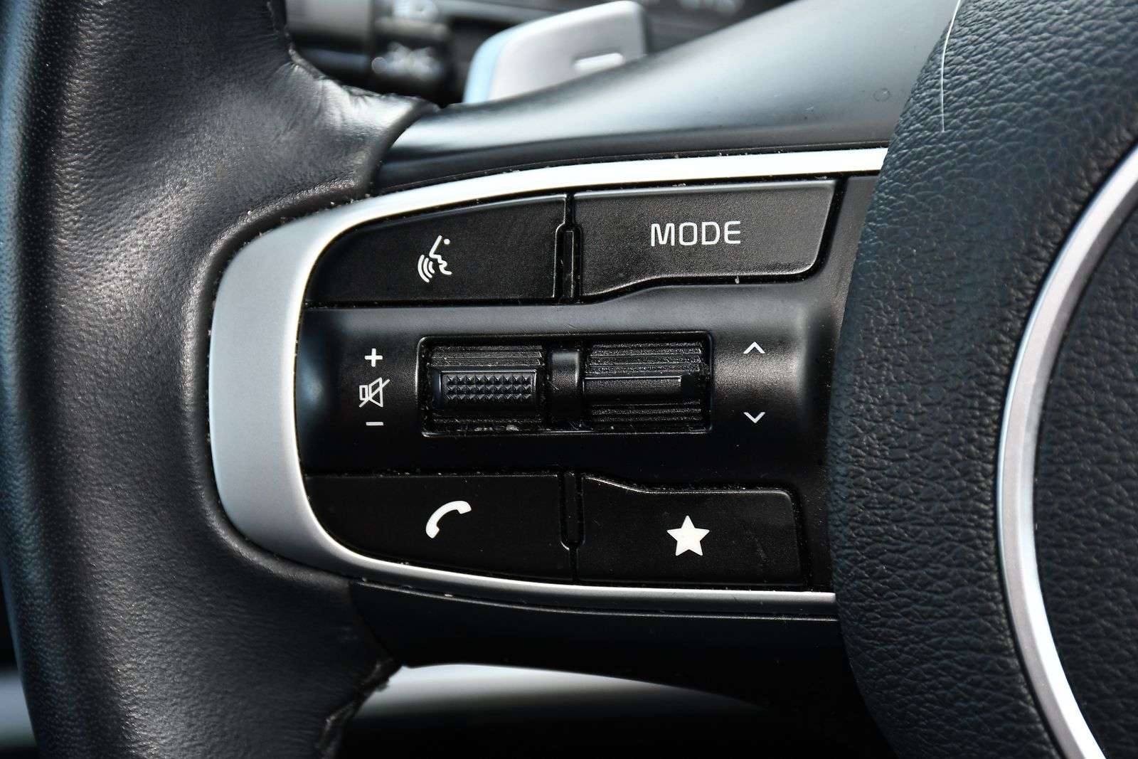2023 KIA SPORTAGE 2023 KIA SPORTAGE