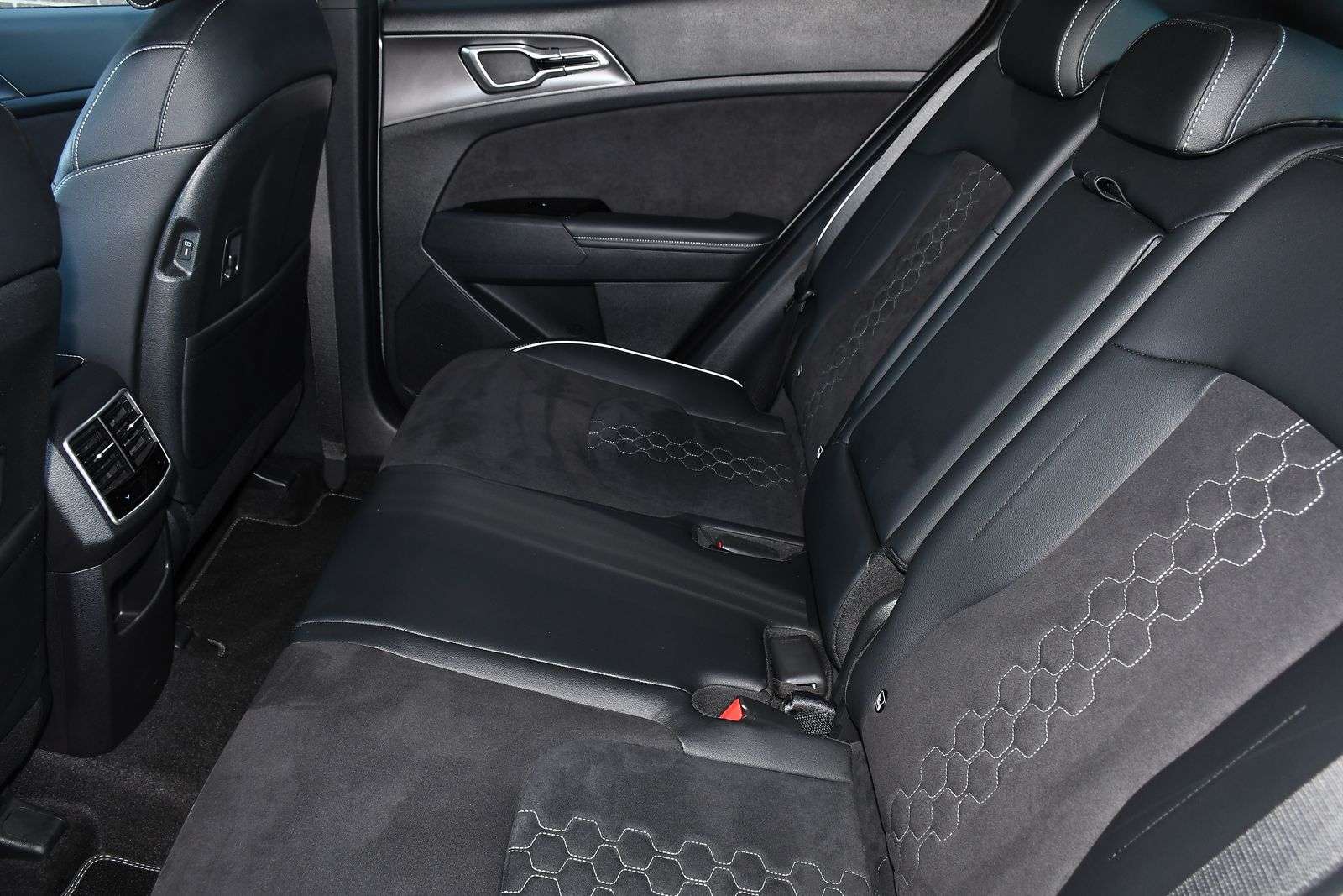 2024 KIA SPORTAGE 2024 KIA SPORTAGE