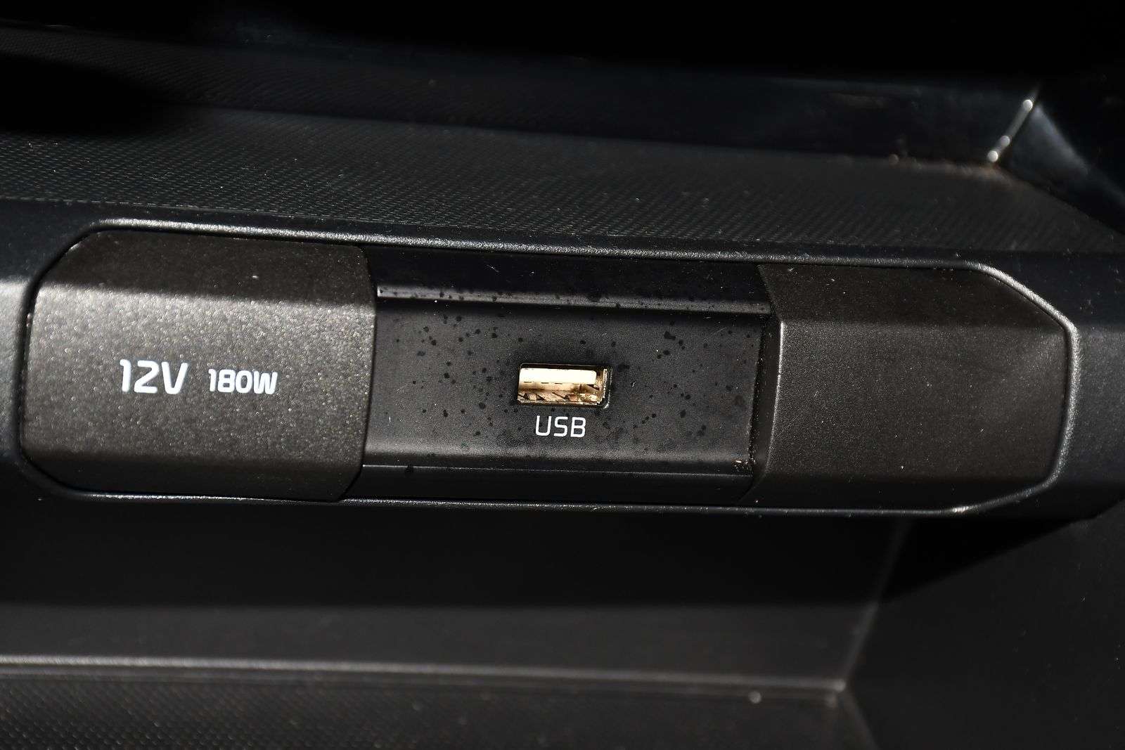 2021 KIA RIO 2021 KIA RIO